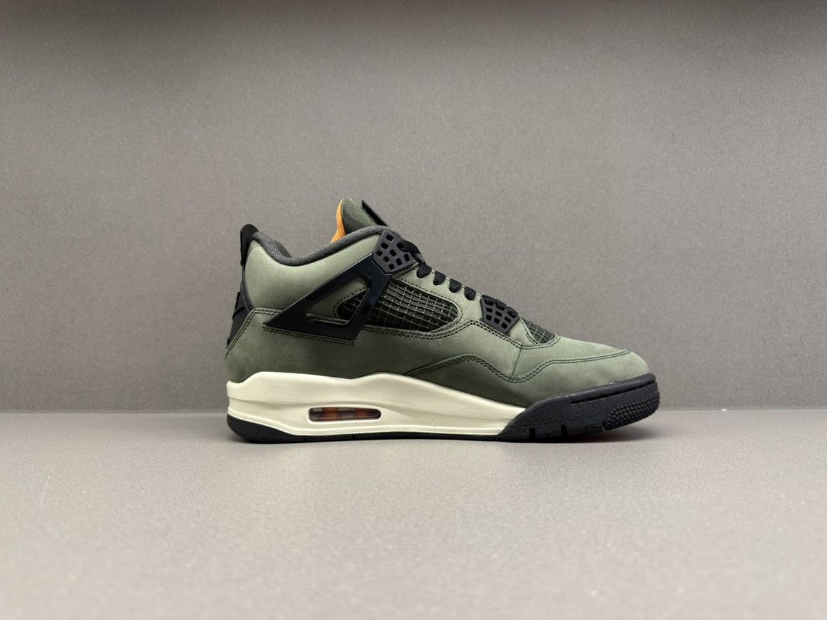 Jordan Brand × Undefeated Jordan 4 Retro OG SP Undefeated 2025 Size US 9 / EU 42 - 7 Thumbnail