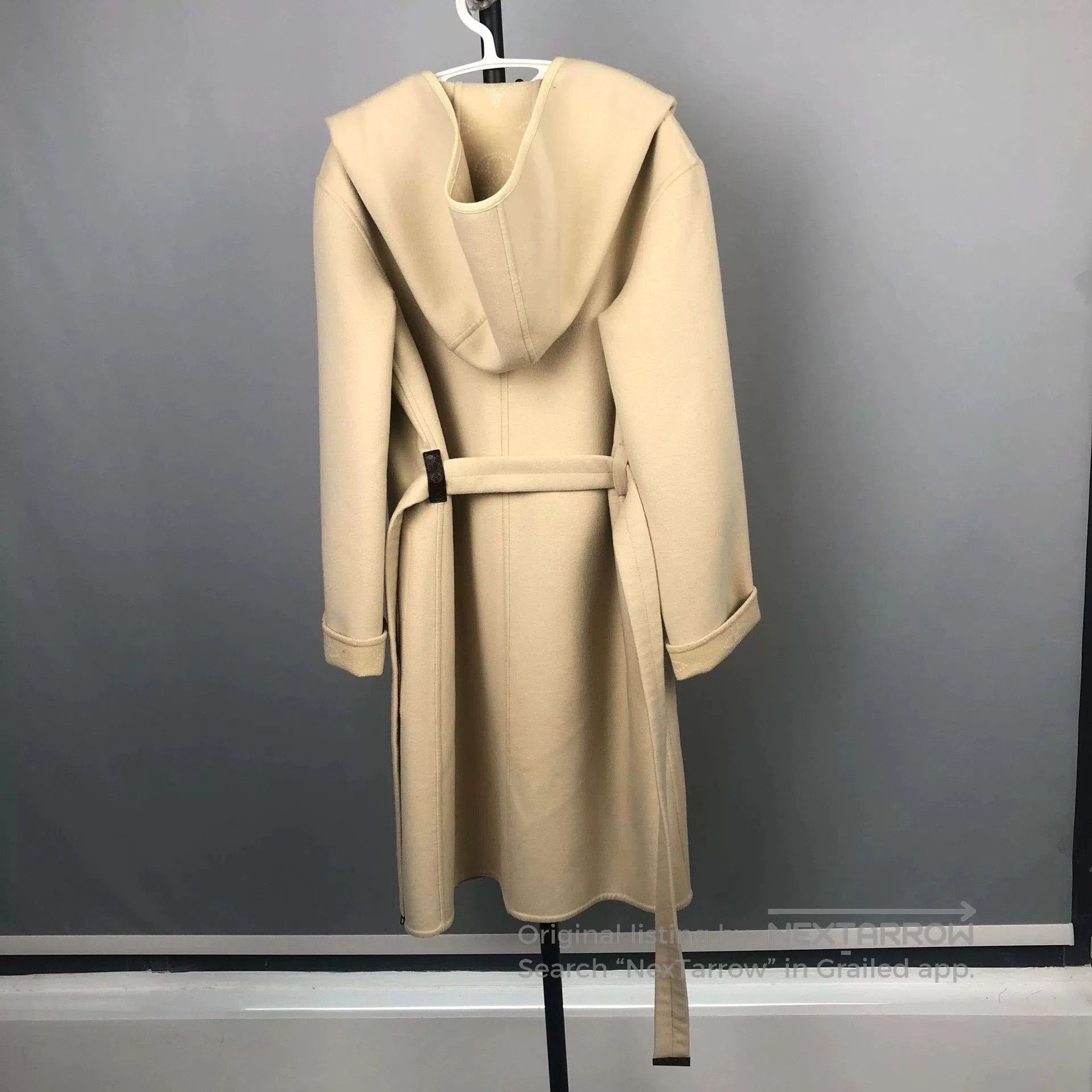 Louis Vuitton LV Wool Double-Sided Hooded Coat. Size US XS / EU 42 / 0 - 3 Thumbnail