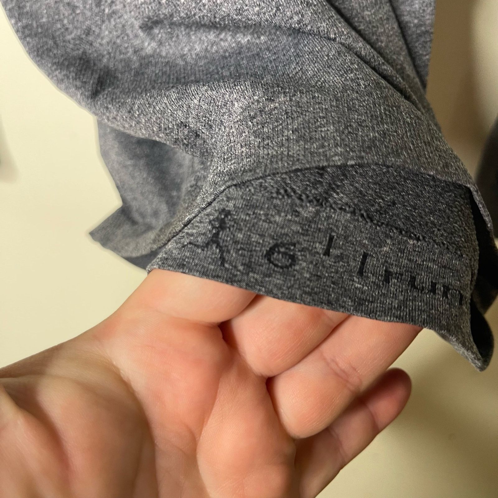 Lululemon Lululemon Swiftly Tech Long Sleeve Shirt Embroided Gray 6 Size M / US 6-8 / IT 42-44 - 5 Thumbnail