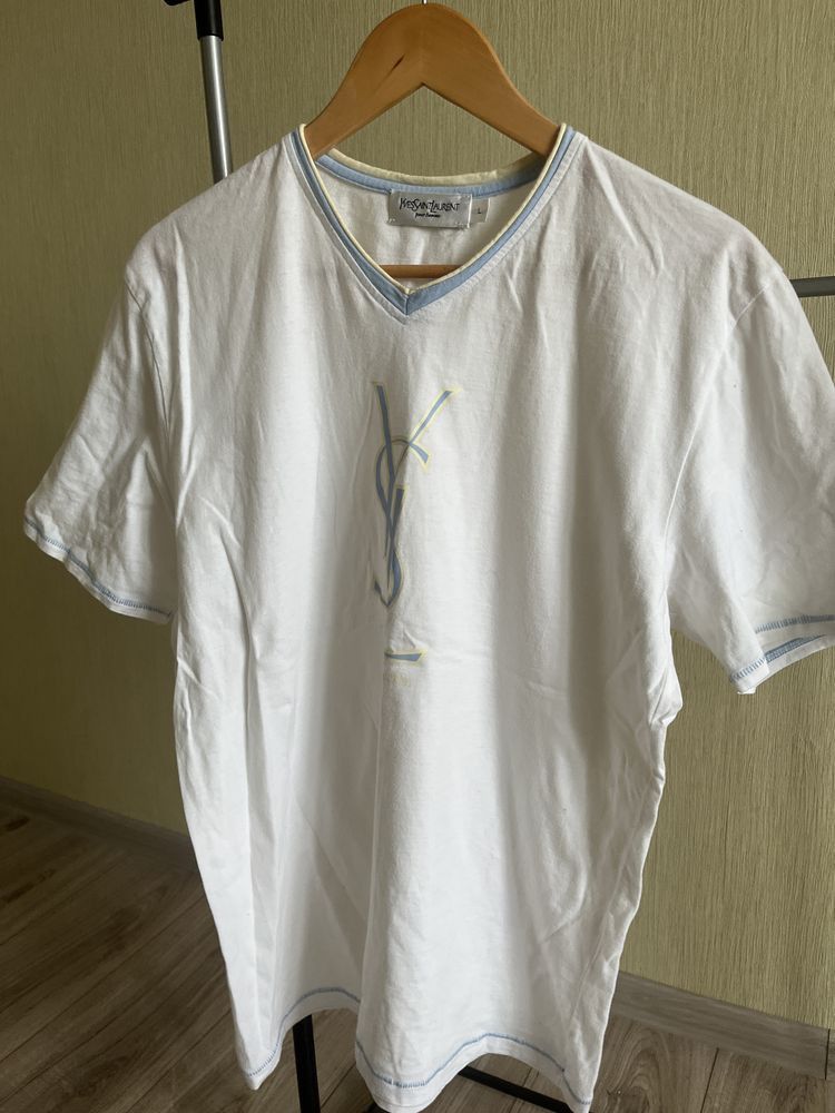 Yves Saint Laurent Yves Saint Laurent Logo T shirt Size US L / EU 52-54 / 3 - 2 Thumbnail