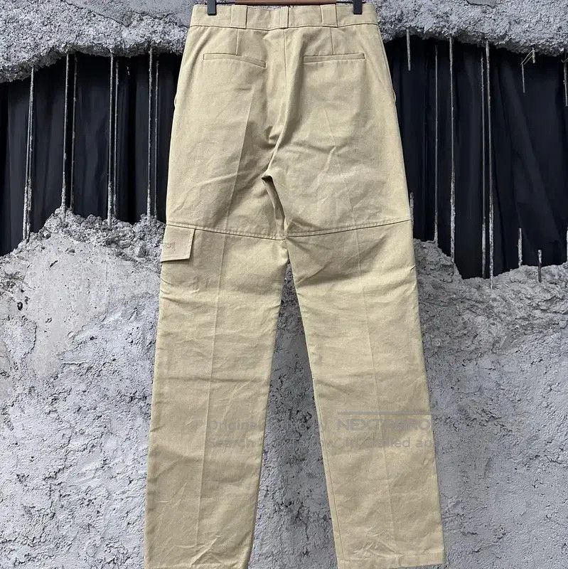 Louis Vuitton Louis Vuitton Khaki Embroidered Casual Pants . Size US 32 / EU 48 - 2 Thumbnail
