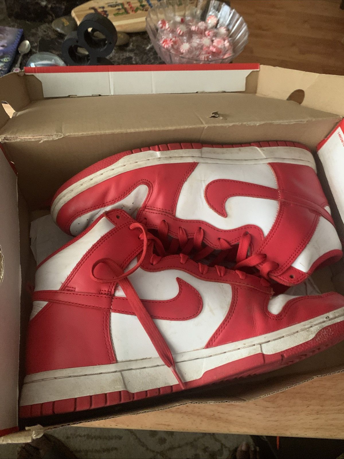 Nike dunk hi championship red Size US 9.5 / EU 42-43 - 2 Thumbnail