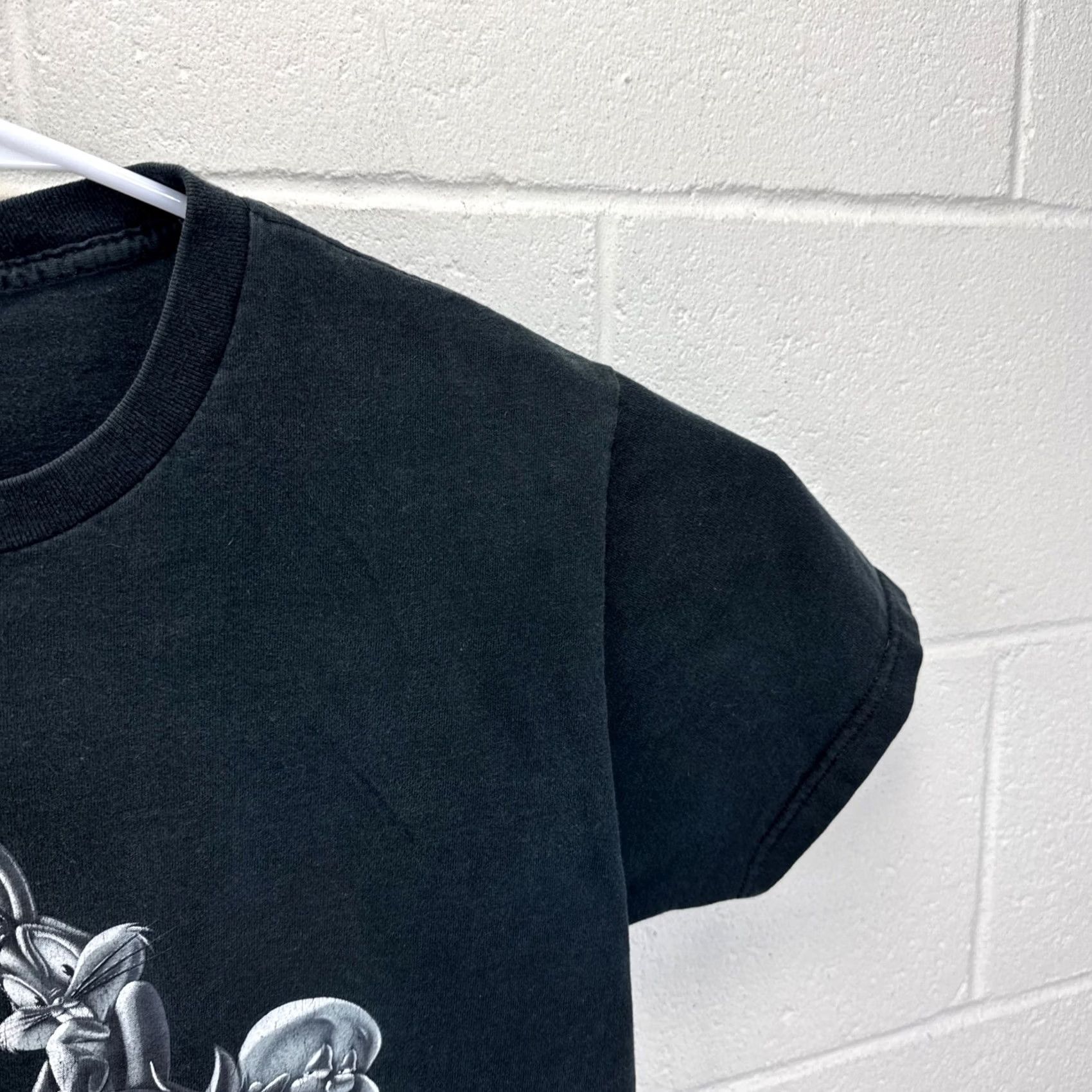 Vintage VINTAGE Sherry’s 90s Looney Tunes T-shirt Mafia Black Medium Shirts Mens Size US M / EU 48-50 / 2 - 7 Thumbnail