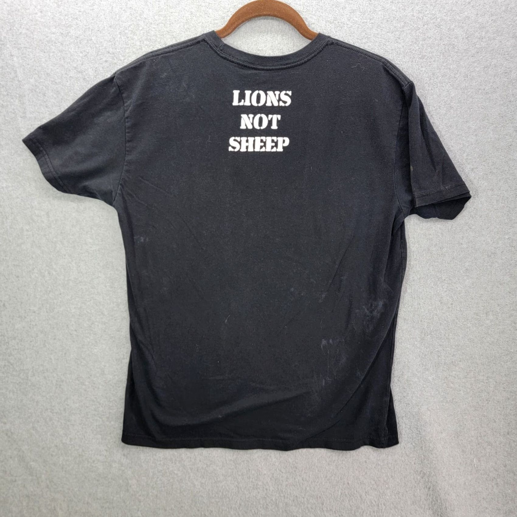 Vintage Lions Not Sheep shirt mens Large Black Size US L / EU 52-54 / 3 - 6 Thumbnail