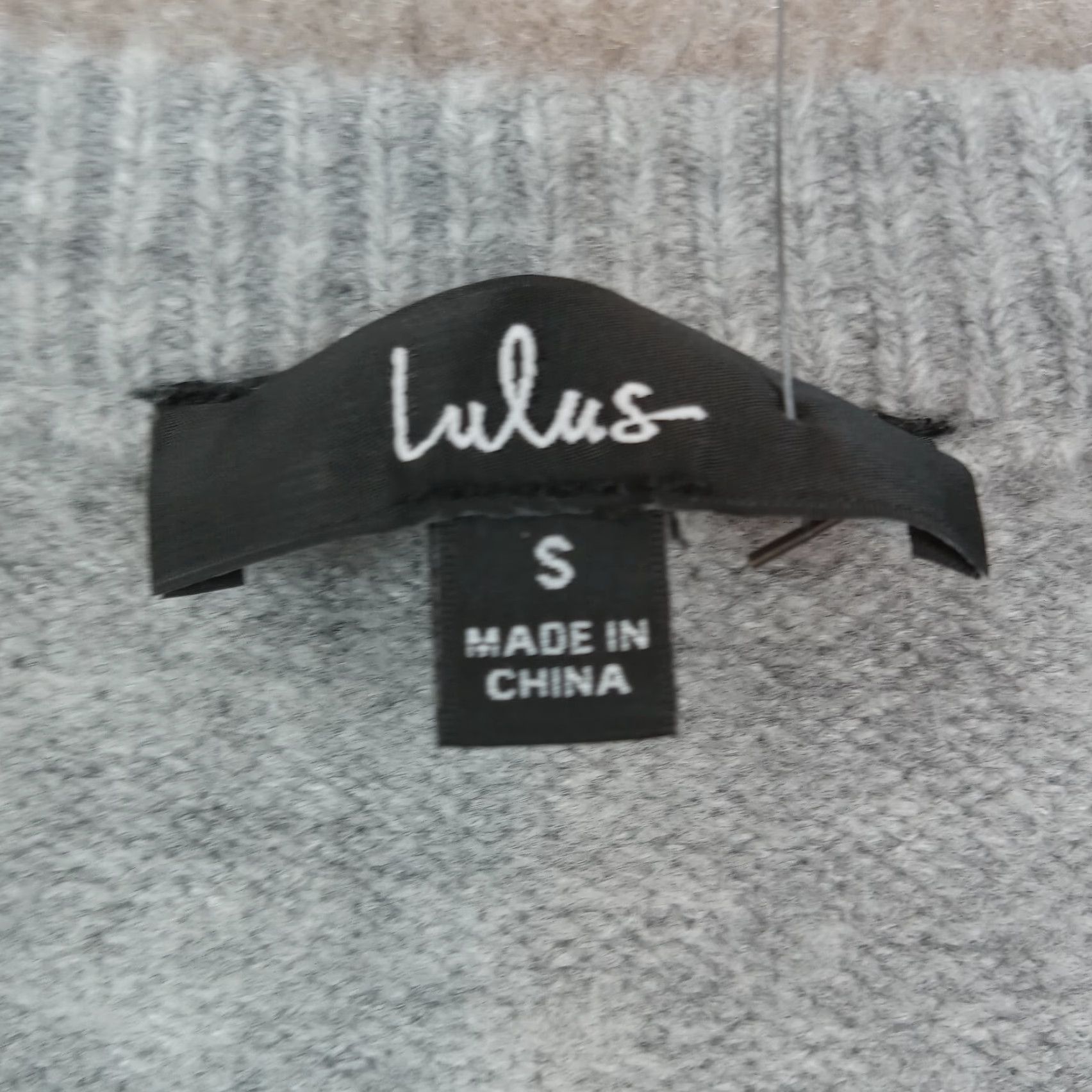 Lulus Lulus Gray Pullover Sweater Womens Small Long Sleeve Cutout Stretch Size S / US 4 / IT 40 - 5 Thumbnail