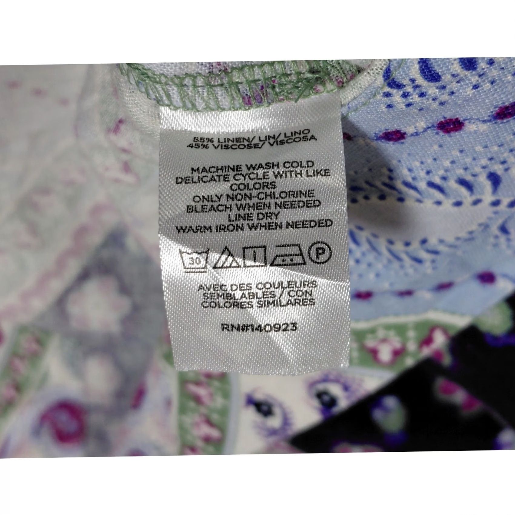 Loft LOFT Paisley Patchwork Blouse Multicolor Women Petite Long Sleeve XS V-Neck Shirt Size XS / US 0-2 / IT 36-38 - 4 Thumbnail