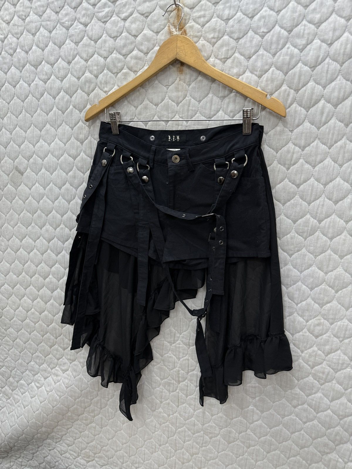 14th Addiction 🔥🔥🔥ARCHIVE B.P.N SHORTS WITH RUFFLES Size 28" / US 6 / IT 42 - 2 Thumbnail