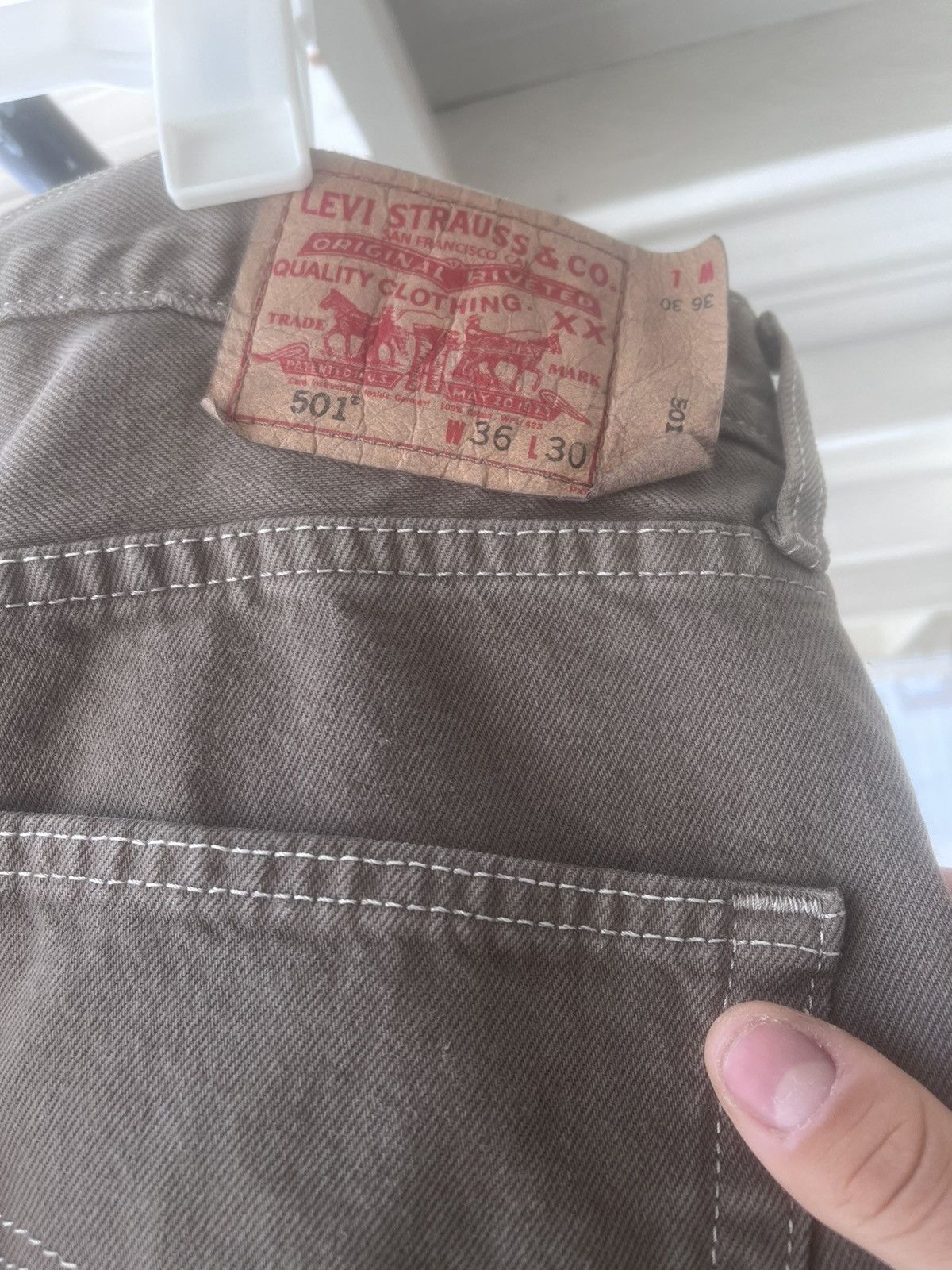 Levi's × Vintage Levi's Vintage 501 Olive Green Size US 36 / EU 52 - 2 Thumbnail