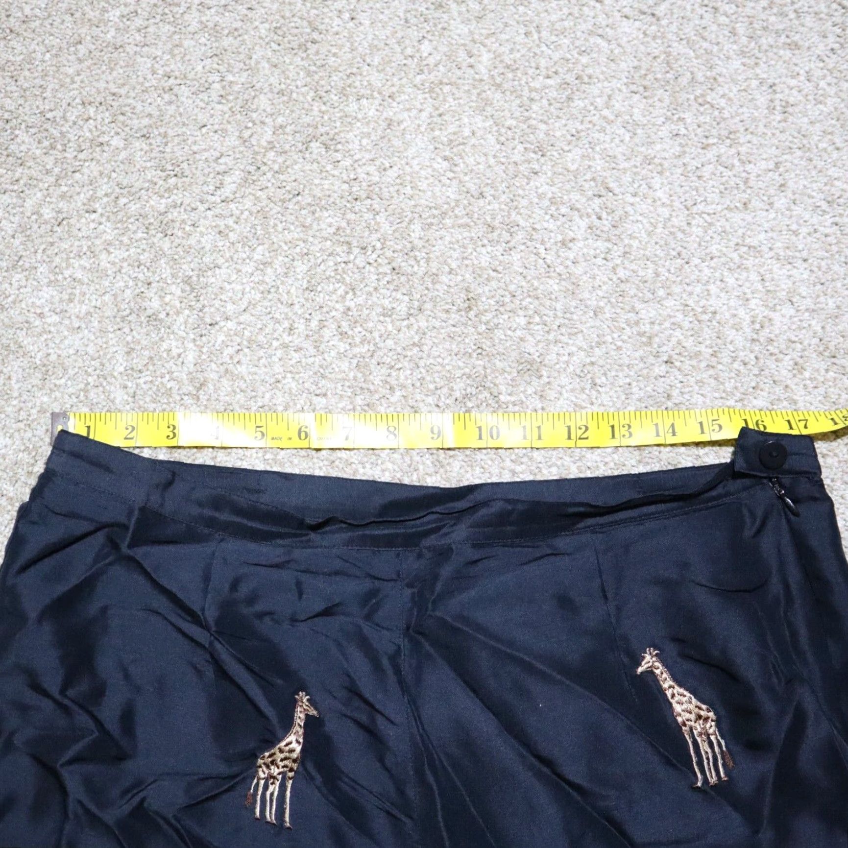 Vintage SILKLAND Women's Black 100% Silk Embroidered Giraffe Crop Pants Size 14 Size 36" / US 14 / IT 50 - 4 Thumbnail