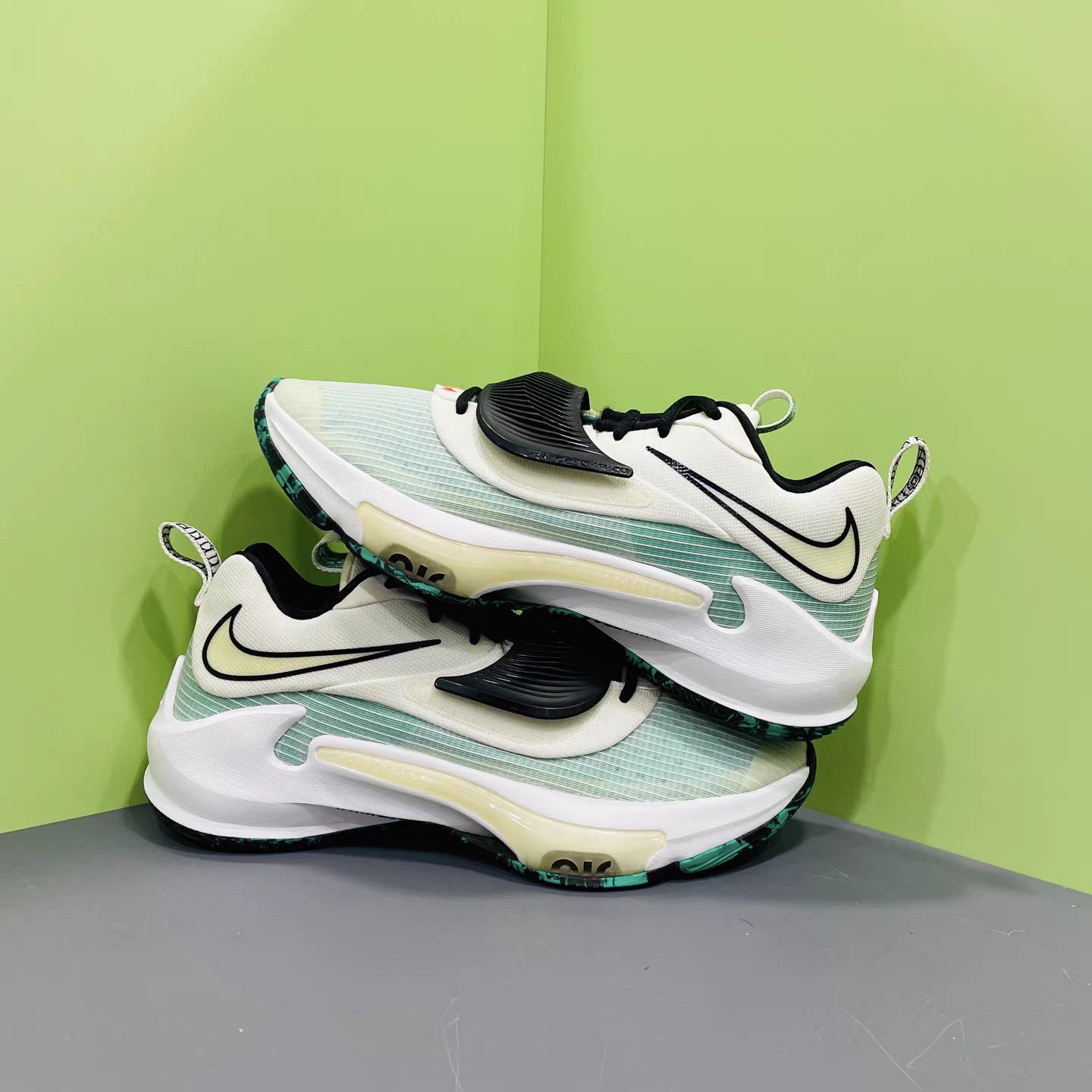 Nike Nike Zoom Freak 3 Basketball Shoes K15 Size US 9 / EU 42 - 4 Thumbnail