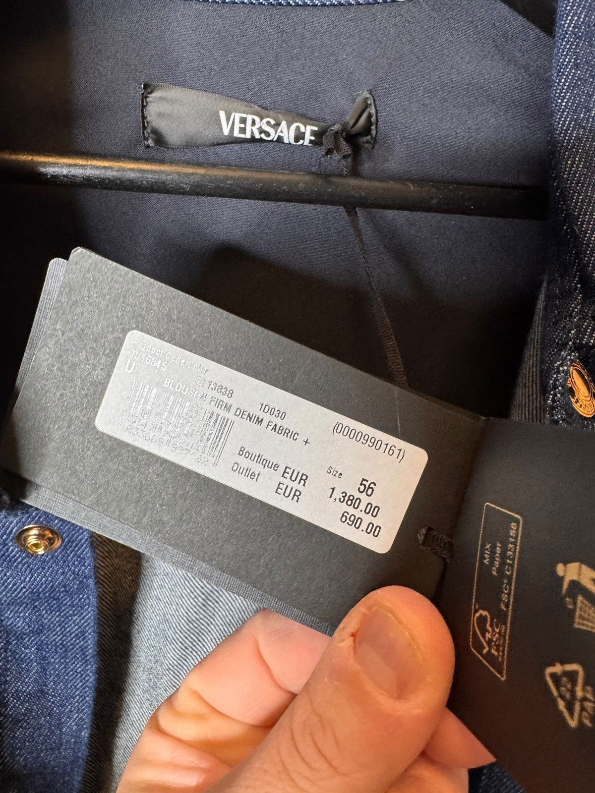 Versace Versace Denim Shirt Jacket with Medusa Embroidery – Size 56 Size US XL / EU 56 / 4 - 8 Thumbnail