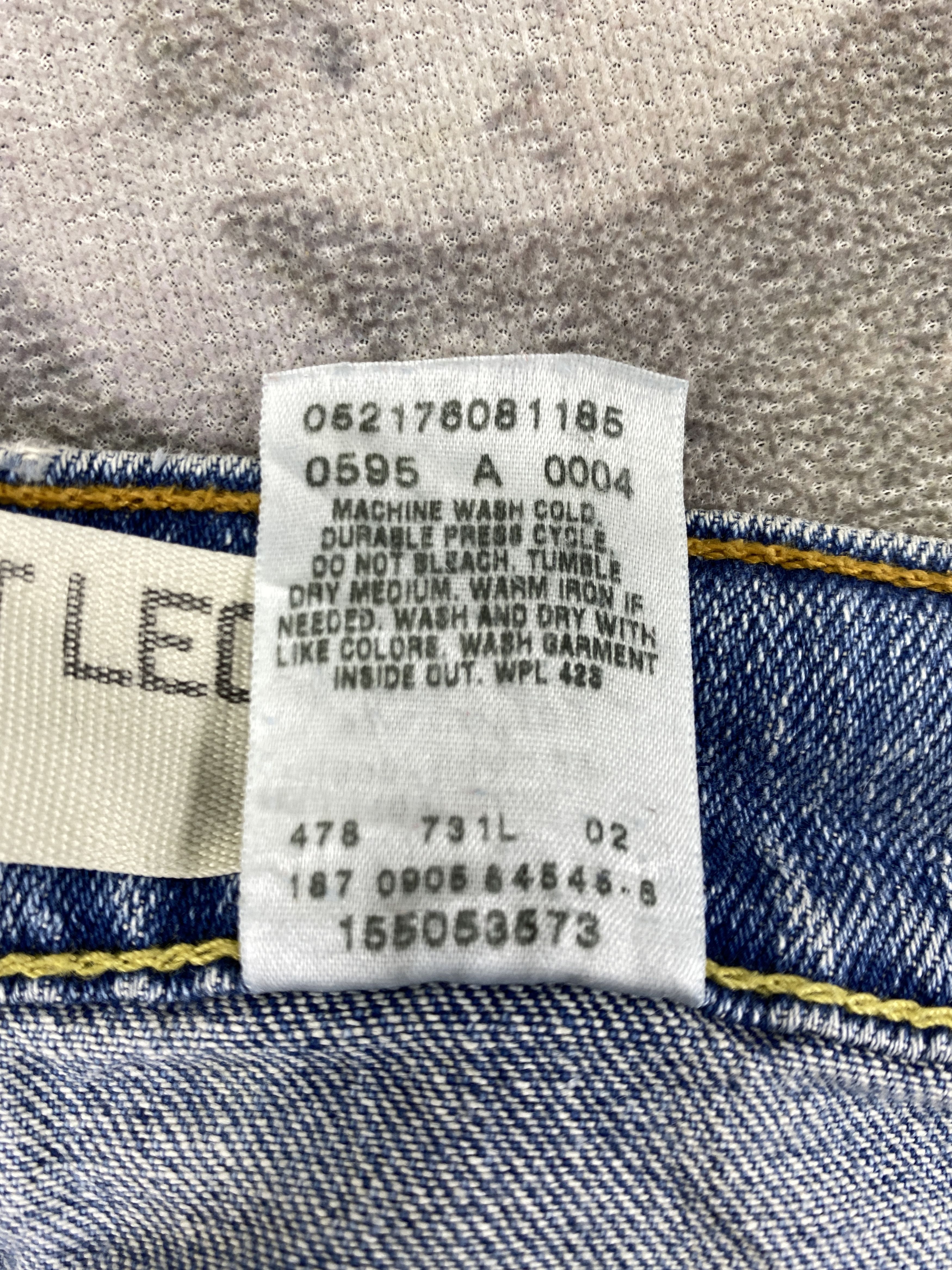 Levi's Vintage Levi's 505 Straight Blue Denim 35 x 31 JN630 Size US 35 - 10 Thumbnail