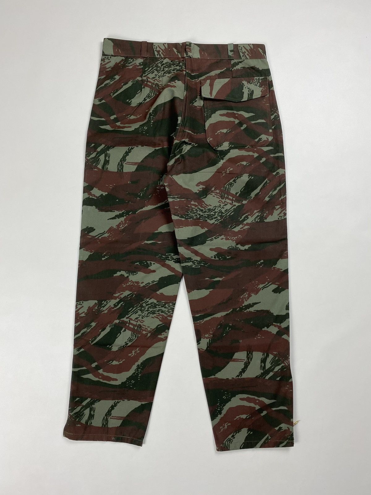 Vintage Vintage men’s Ailee Zipper Camo Hunting Pants Trousers Size US 31 - 15 Thumbnail