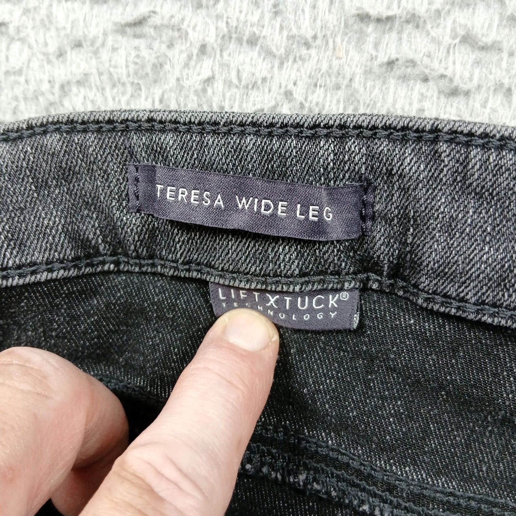 NYDJ VINTAGE? No. NYDJ Teresa Wide Leg Contrast Side Stripe Jeans Womens 22W Grey Raw Hem NWT Size 40" / US 18 - 5 Thumbnail