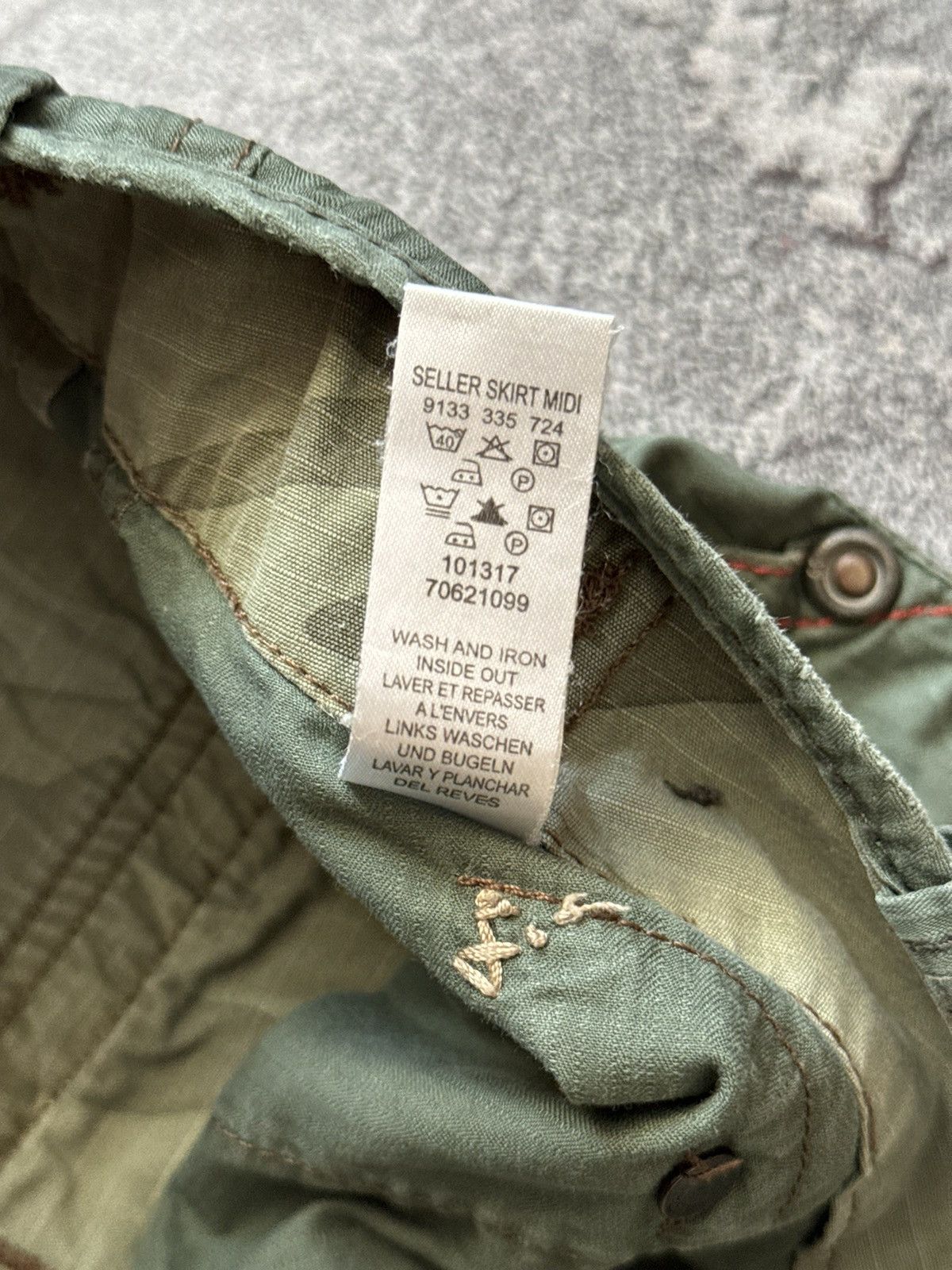 G-Star × Vintage G star raw XS seller skirt midi cargo y2k vintage Size 26" / US 2 / IT 38 - 9 Thumbnail