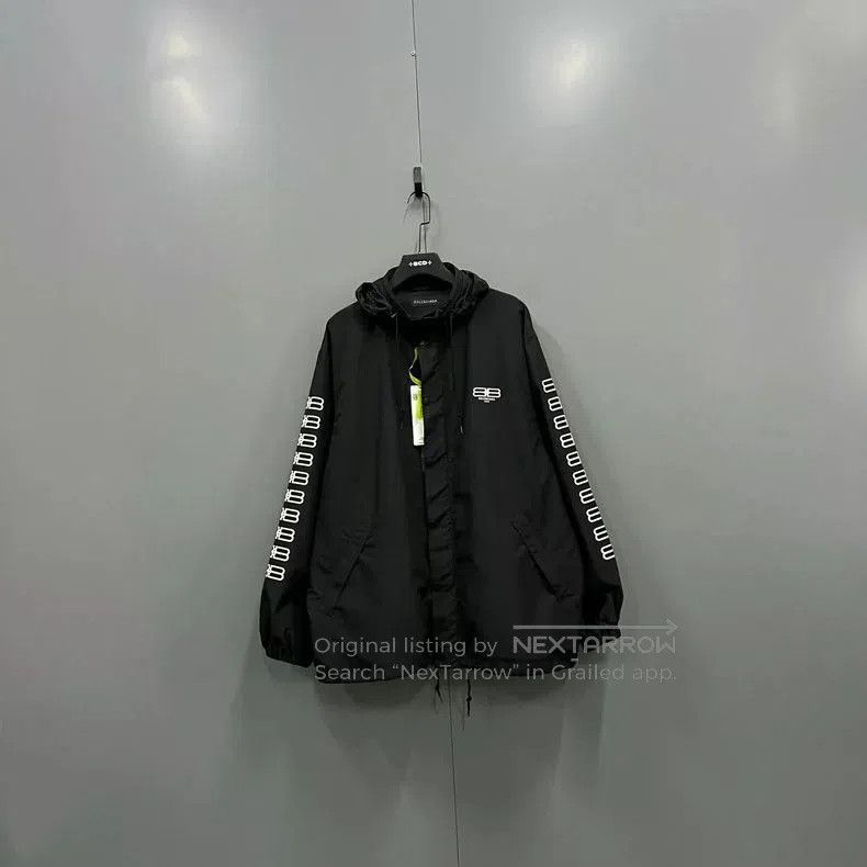 Balenciaga Balenciaga Side BB Print Jacket. Size US S / EU 44-46 / 1 - 1 Thumbnail
