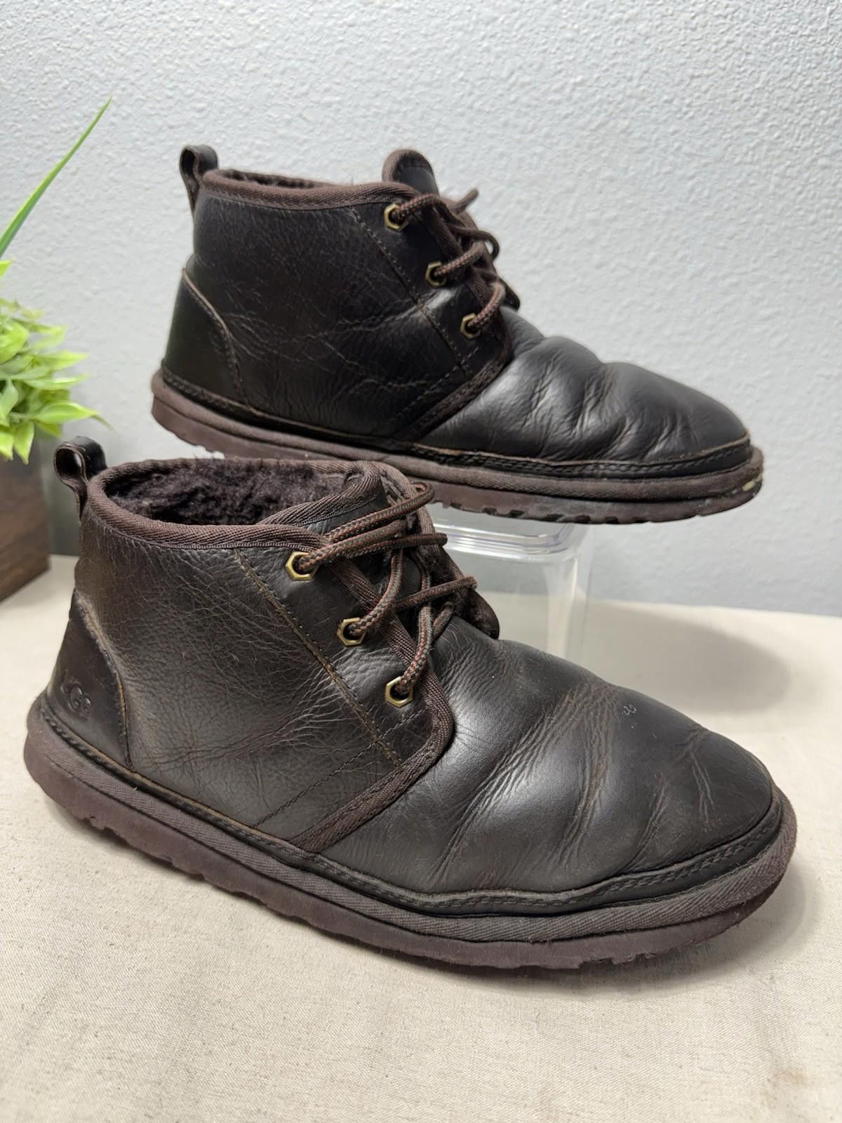 Designer UGG NEUMEL China Tea Leather Chukka Boot Waterproof men 9 Size US 9 / EU 42 - 1 Thumbnail