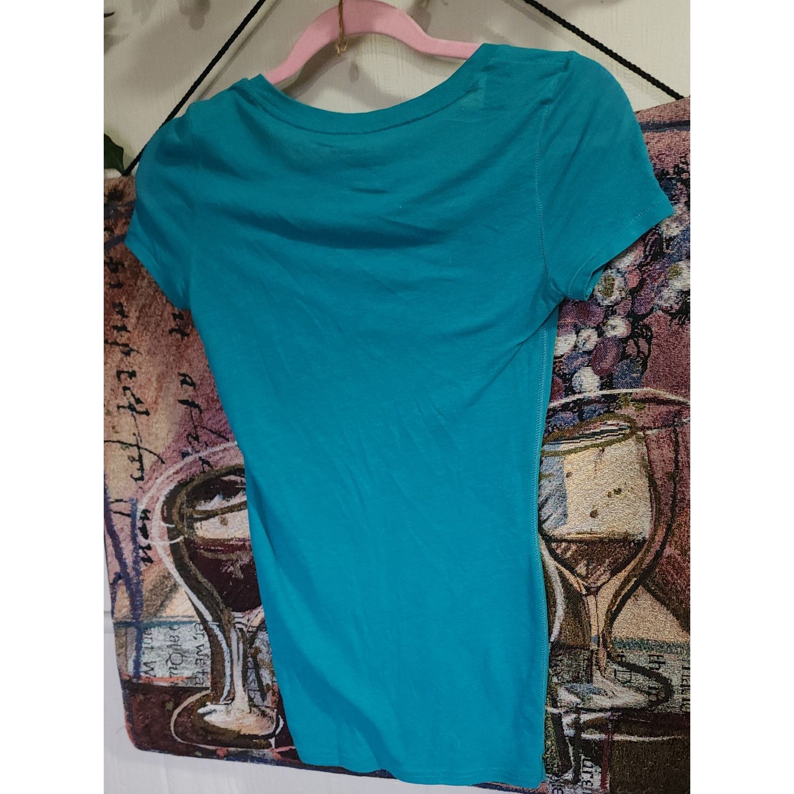 American Eagle Outfitters American Eagle Outfitters teal V-neck t shirt Small petite Size S / US 4 / IT 40 - 2 Thumbnail