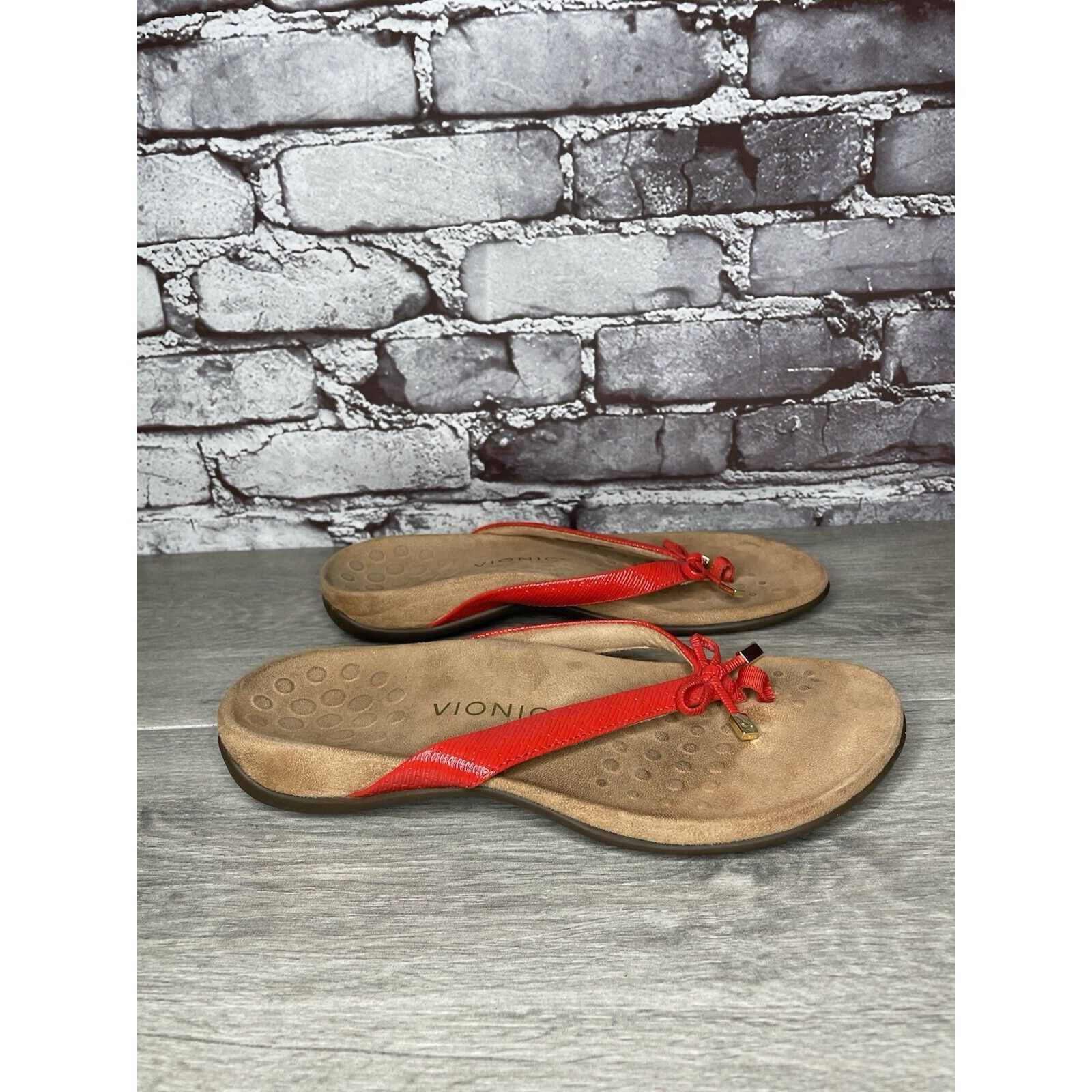 Other Vionic Bella 2 Red Synthetic Bow Casual Thong Sandals Women’ Size US 8.5 / IT 38.5 - 20 Thumbnail