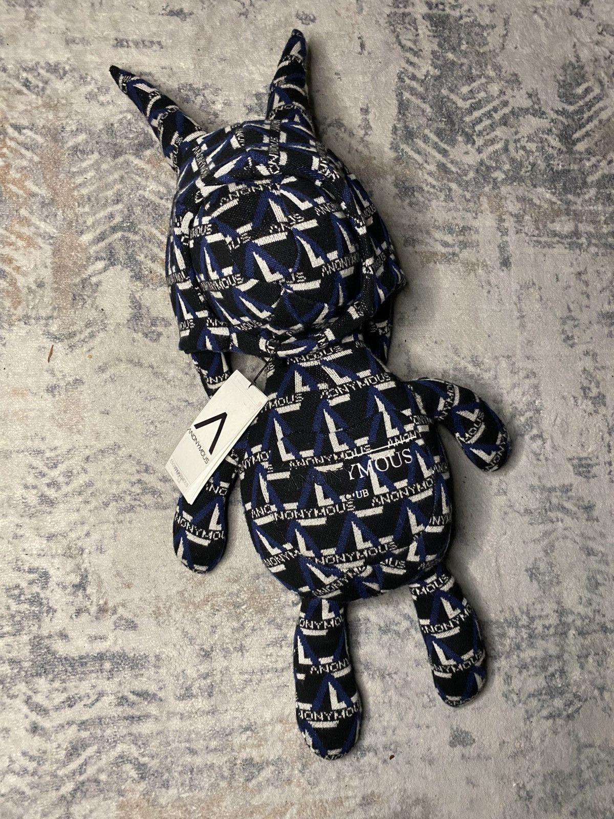 Anonymous Club Anonymous Club Lambchop Plushy w/removable Dunce Hat Size ONE SIZE - 2 Thumbnail