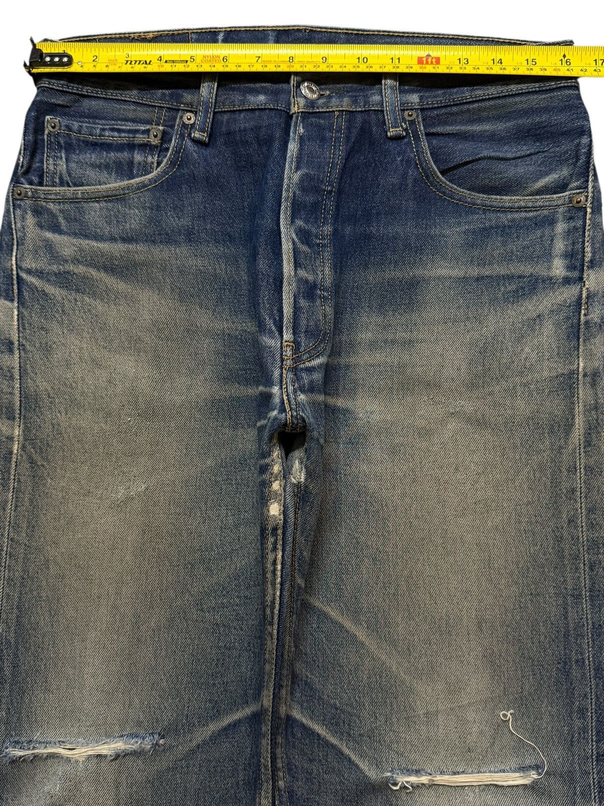 Levi's Vintage Clothing Vintage Y2K Levis 501 Blue Faded Wash Distress Straight Leg Size US 32 / EU 48 - 9 Thumbnail