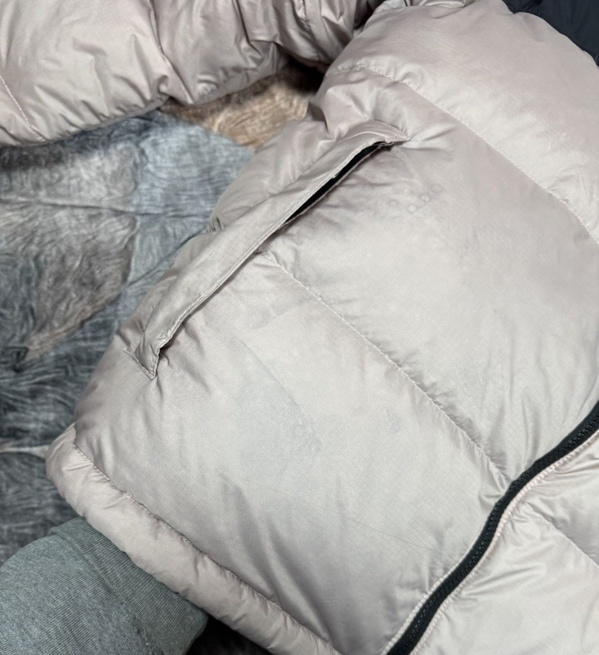 The North Face THE NORTH FACE 700 DOWN JACKET PUFFER Y2K GORPCORE SIZE M Size US M / EU 48-50 / 2 - 23 Thumbnail
