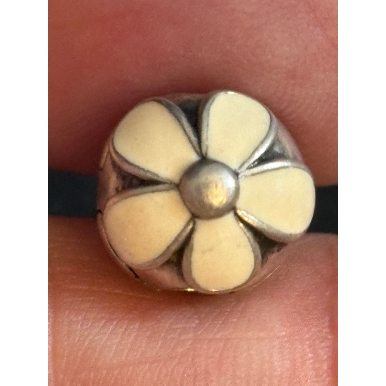 pandora Pandora White Enamel Flower Charm S925 ALE Sterling Silver Size ONE SIZE - 1 Thumbnail