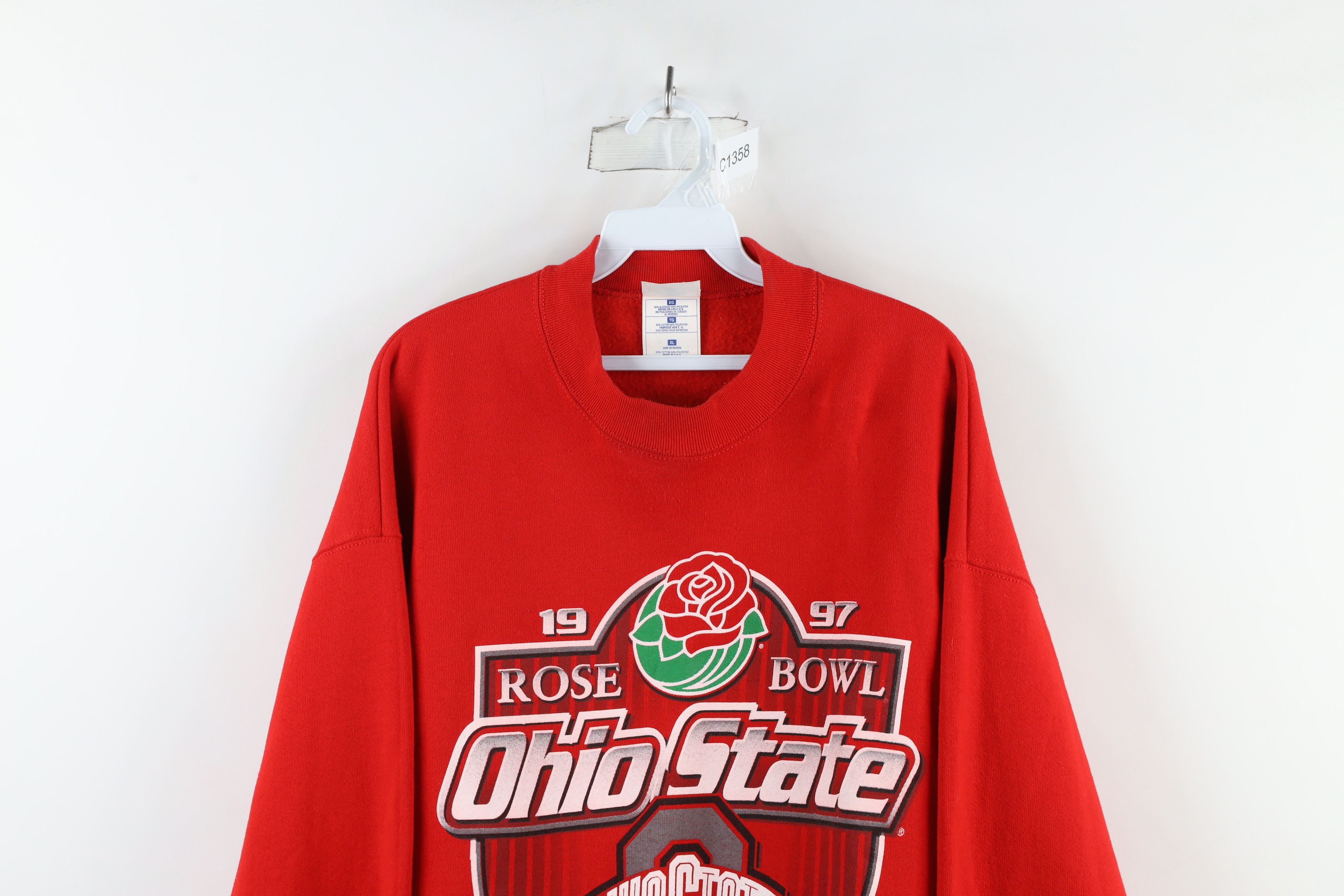 Vintage Vintage 90s State University Football Sweatshirt Red USA Size US XL / EU 56 / 4 - 2 Thumbnail