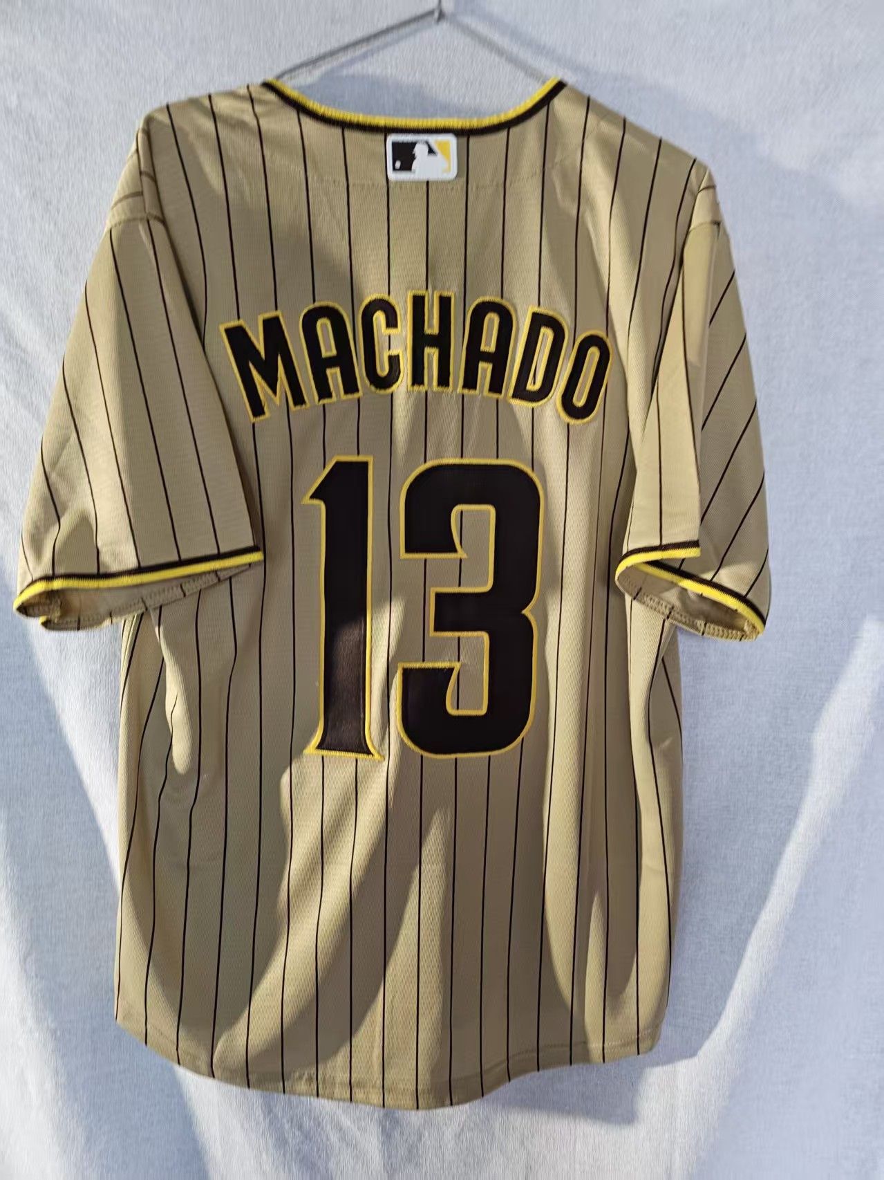 MLB San Diego Padres 13 Machado Jersey Size US M / EU 48-50 / 2 - 1 Thumbnail