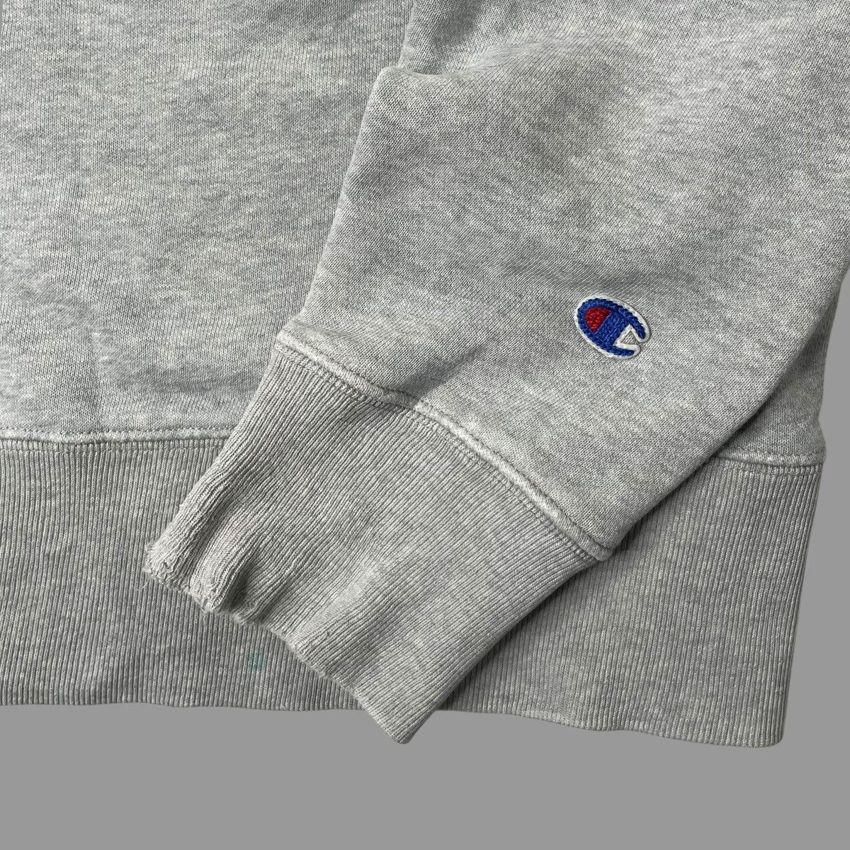 Champion × Vintage Vintage 90s champion v cut sweatshirt Size US M / EU 48-50 / 2 - 6 Thumbnail