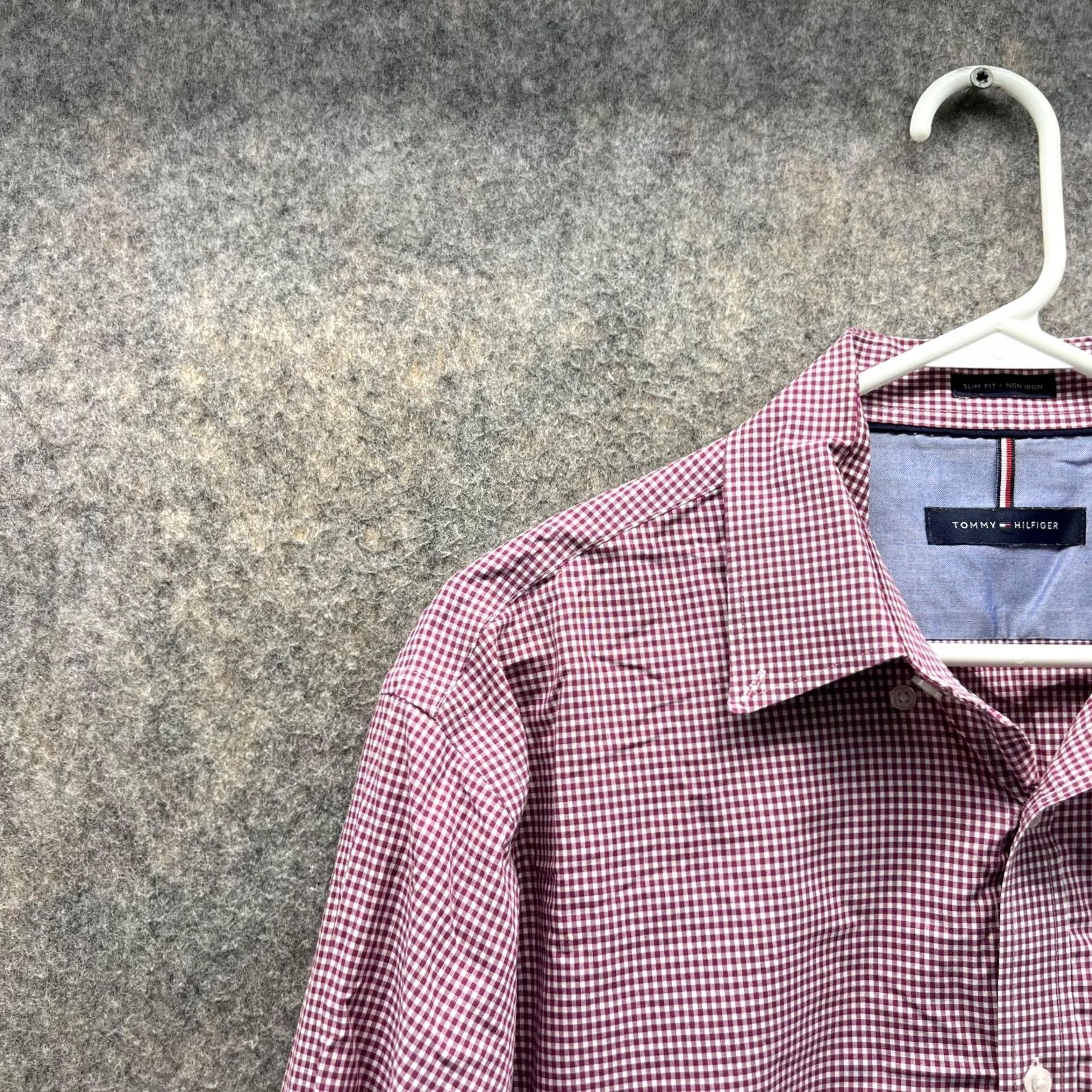 Tommy Hilfiger Tommy Hilfiger Shirt Men 16.5 32/33 Slim Red Button-Down Casual Preppy Shirt Mens Size US XL / EU 56 / 4 - 3 Thumbnail