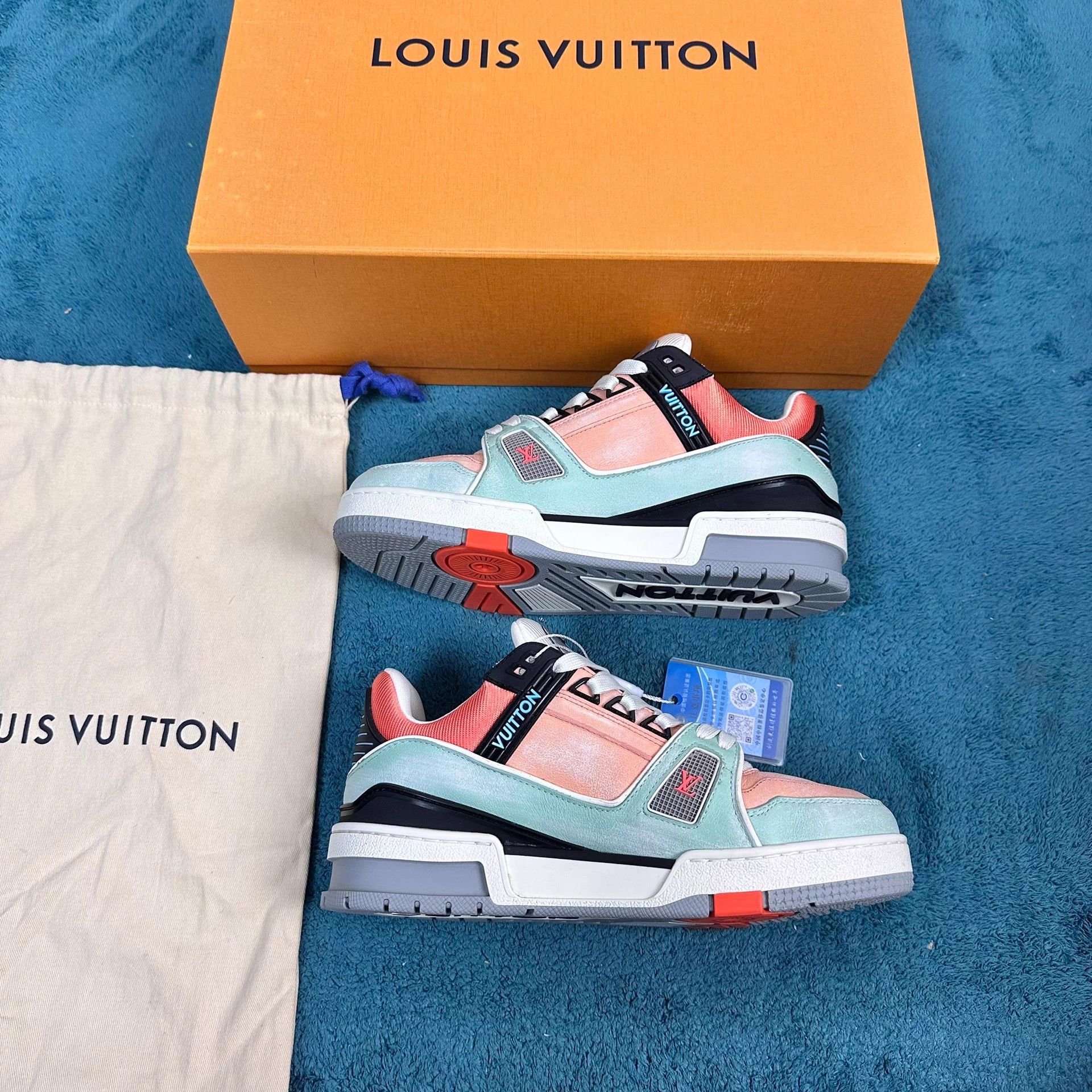 Louis Vuitton lv color-block low-top trainer orange green black Size US 6 / IT 36 - 3 Thumbnail