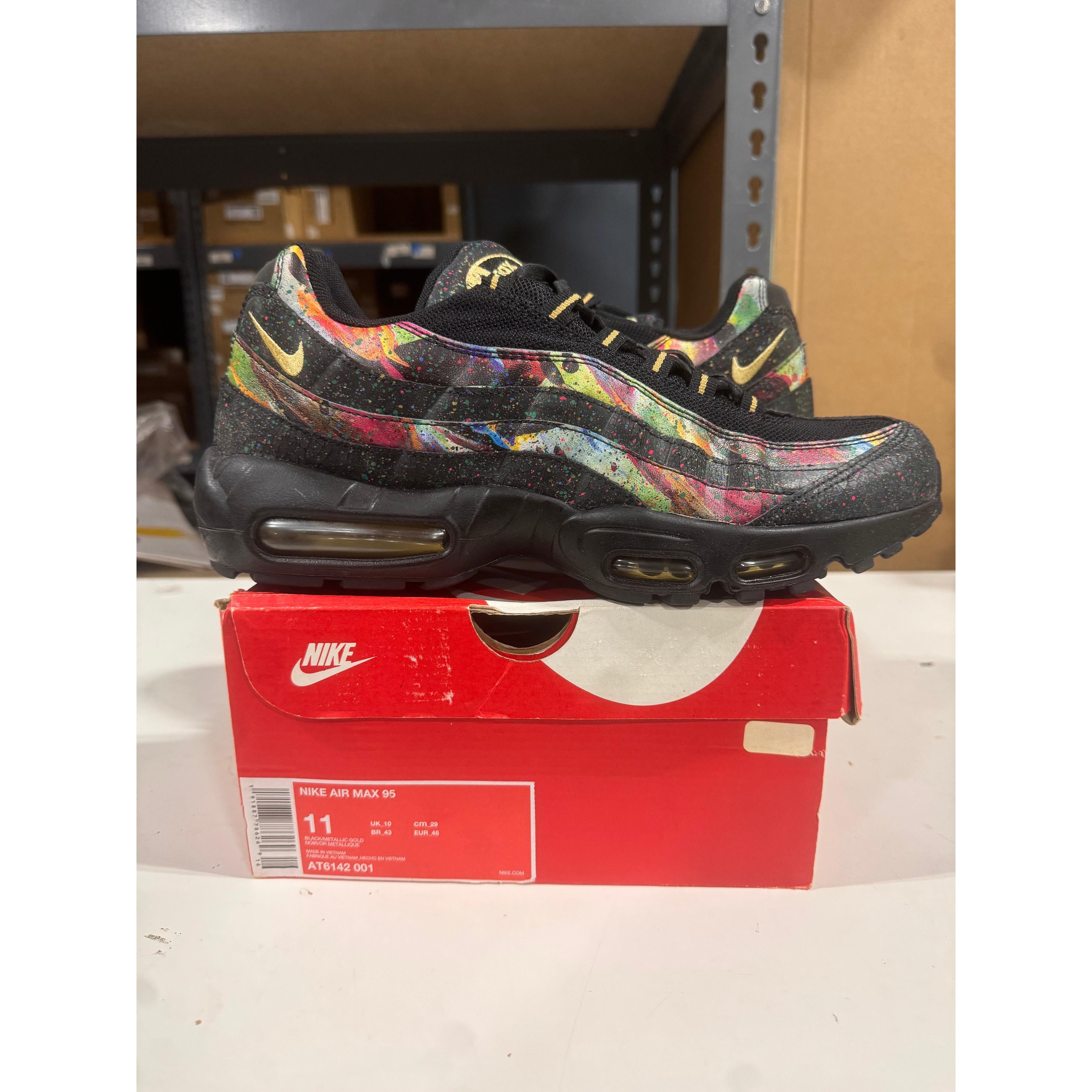 Nike PRE OWNED Air Max 95 Galaxy Splatter *Conditional* Size US 11 / EU 44 - 1 Thumbnail