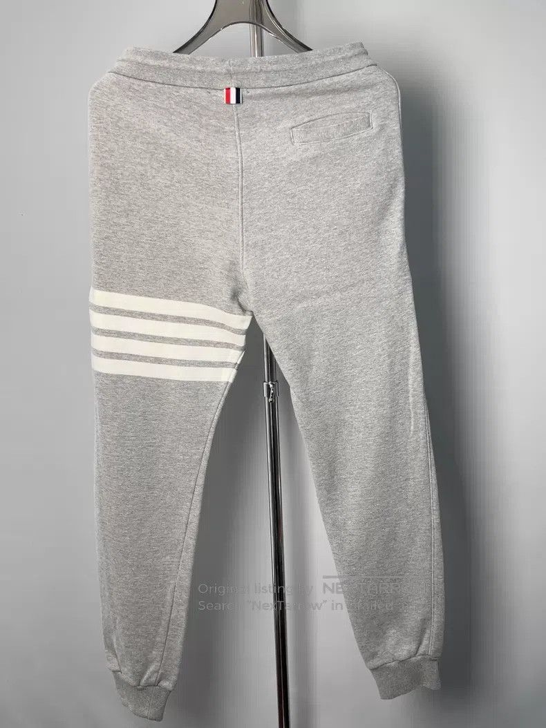 Thom Browne Thom Browne size 1 Grey Four-stripe Sweatpants Size US 31 - 4 Thumbnail