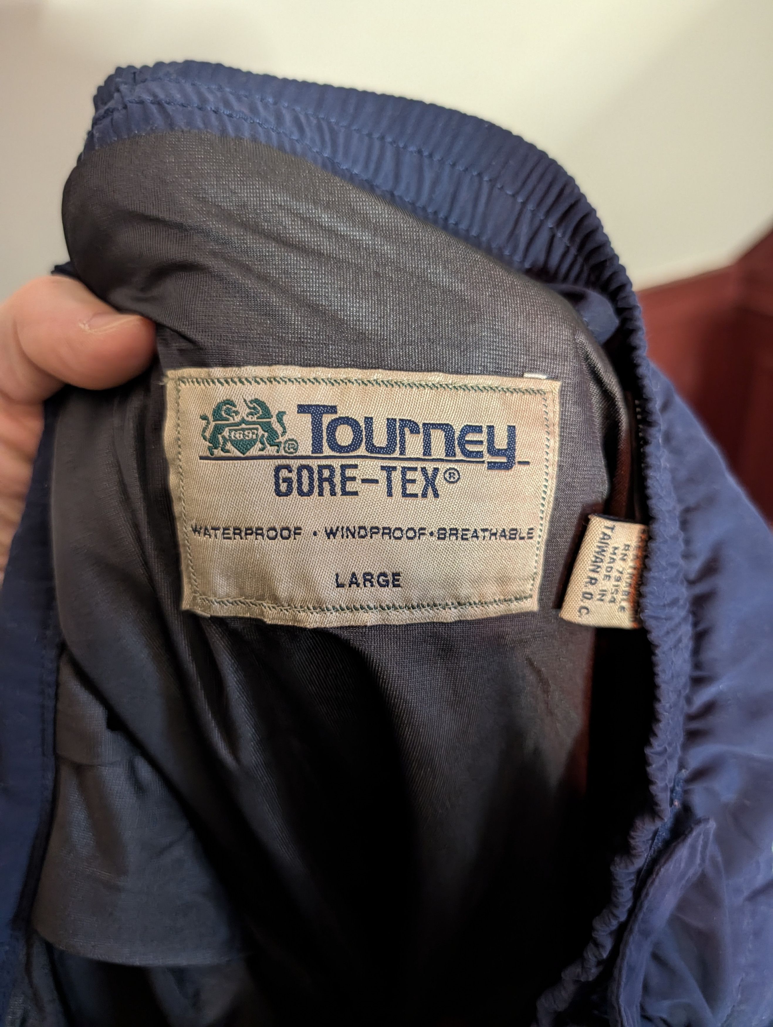 Goretex TOURNEY Gore Tex vintage fully lined waterproof track pants Size US 34 / EU 50 - 14 Thumbnail