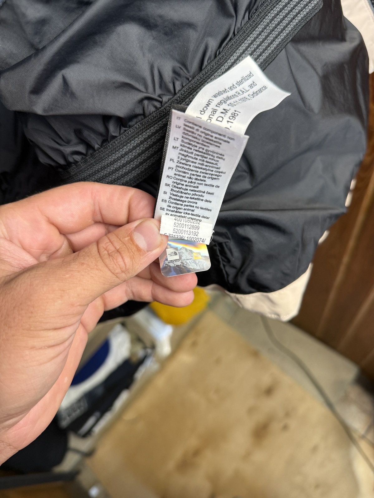 The North Face Vintage TNF DryVent 550 Heavy Jacket Size XL Size US XL / EU 56 / 4 - 14 Thumbnail