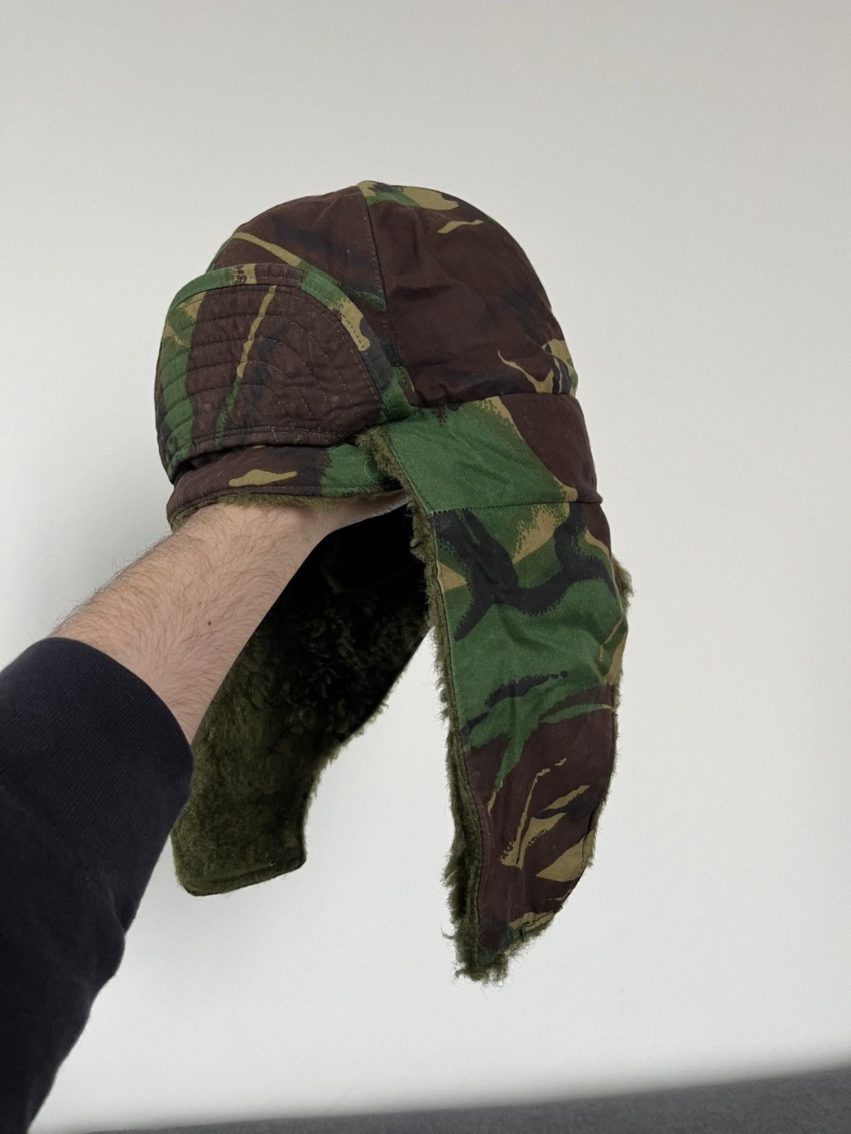 Vintage Kurt Cobain Style DPM Camo Trapper Hat Military Ushanka Size ONE SIZE - 4 Thumbnail