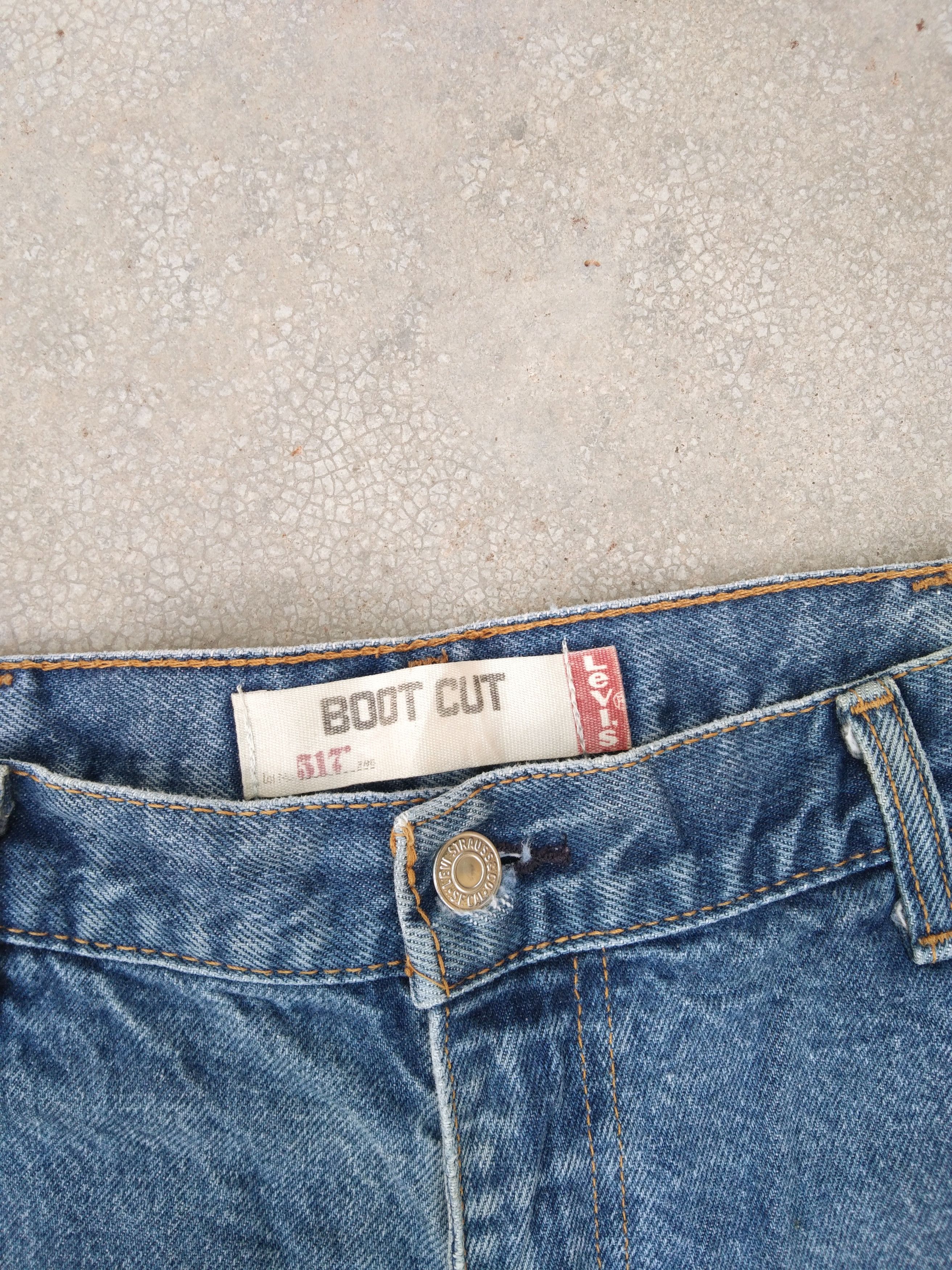 Levi's Vintage Levi's 517 Boot Cut Distressed Jeans 36x31 Size US 36 / EU 52 - 7 Thumbnail