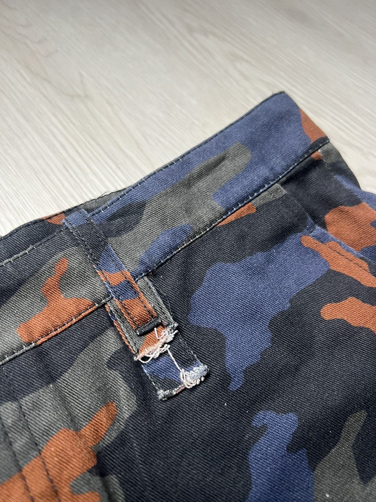 Givenchy Spring 2014 Givenchy by Riccardo Tisci Camo Pants Size US 31 - 9 Thumbnail