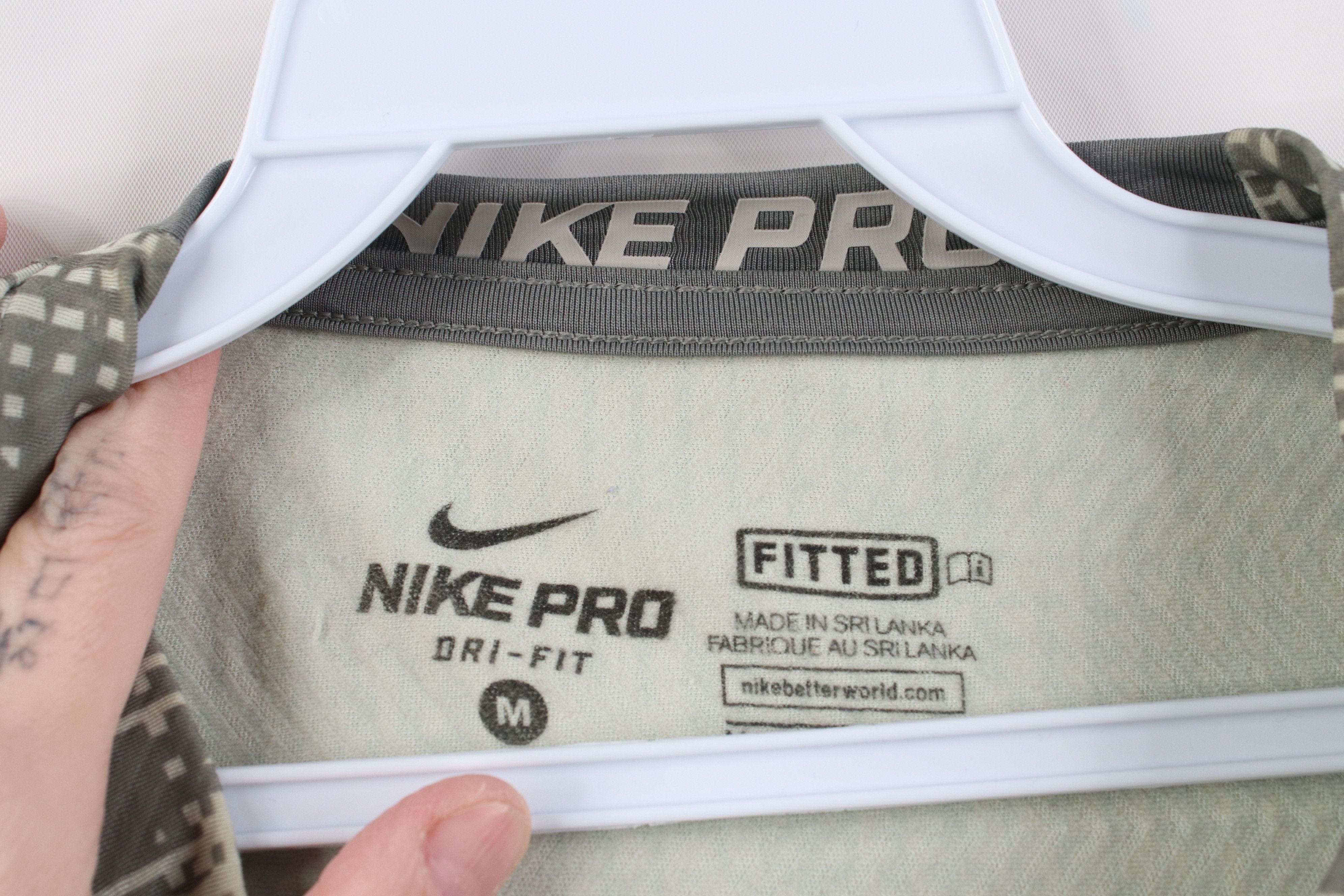Nike Nike Pro Combat Fleece Lined Compression Camouflage T-Shirt Size US M / EU 48-50 / 2 - 9 Thumbnail
