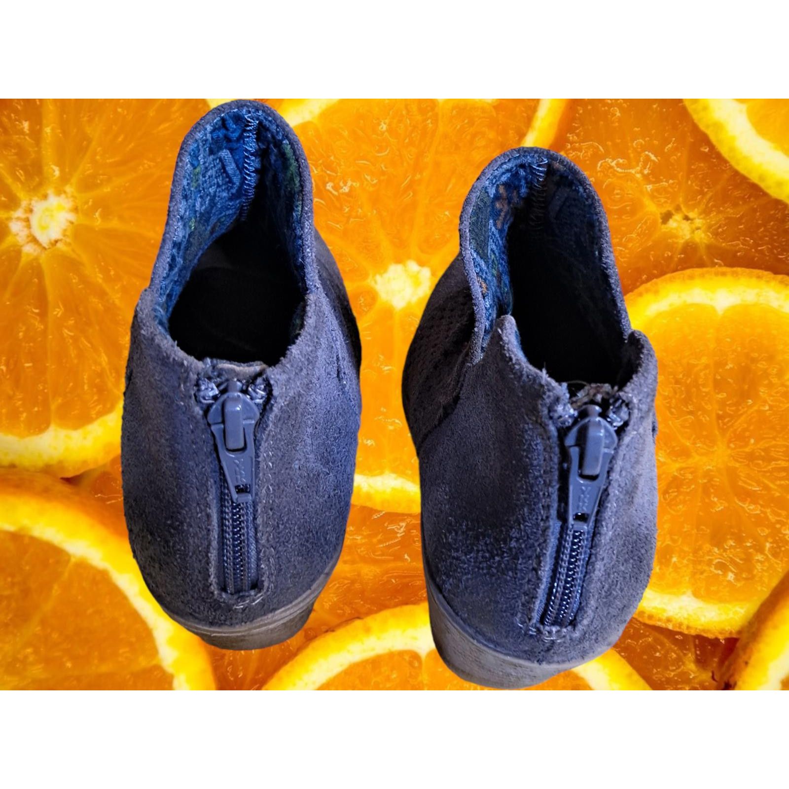 Other Earth Origins Amanda Gray Ankle Boots with 2 Inch Heel Size Size US 7.5 / IT 37.5 - 4 Thumbnail