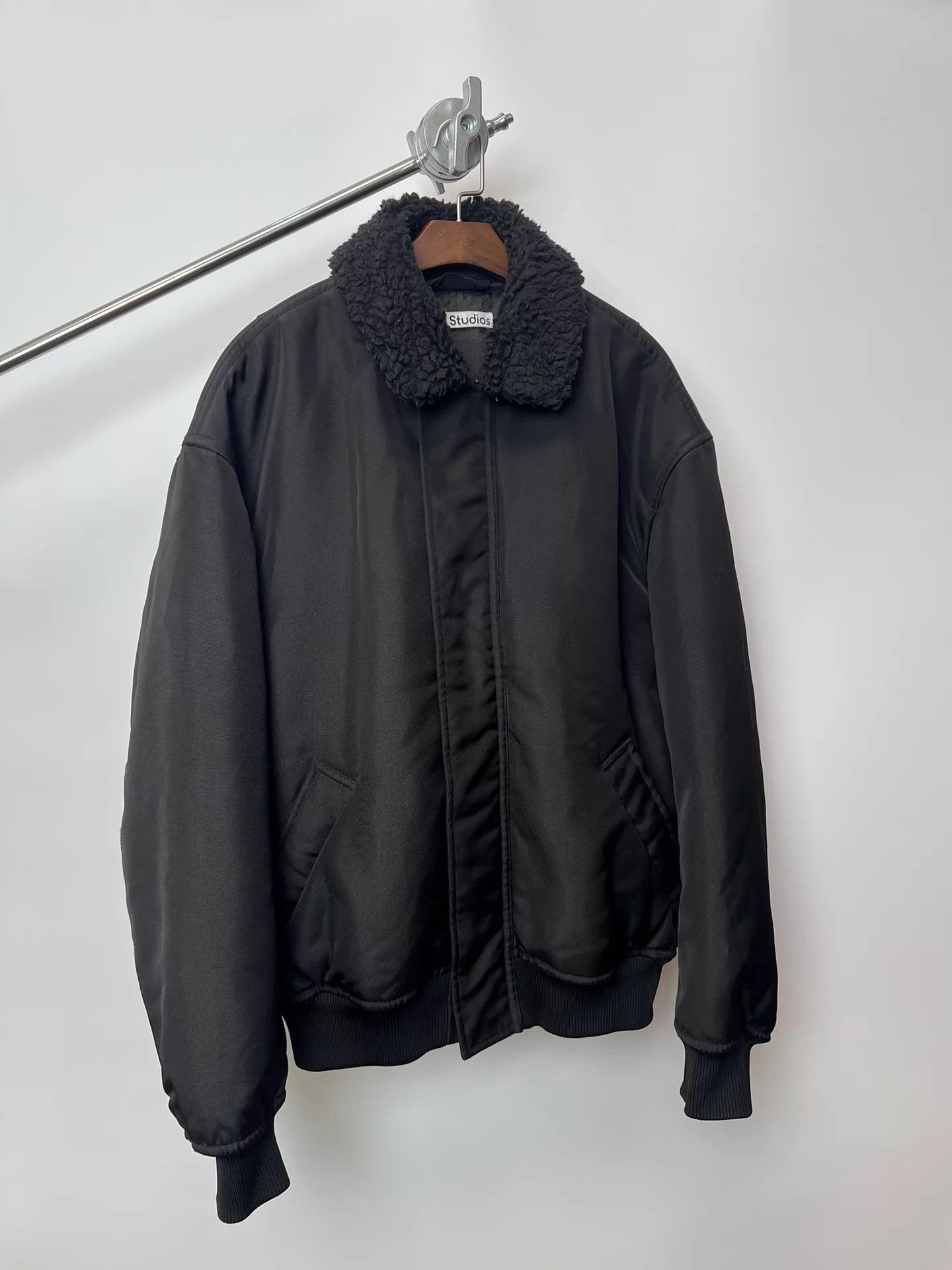Acne Studios Acne Studios Ma-1 Bomber Jacket L Size US L / EU 52-54 / 3 - 2 Thumbnail