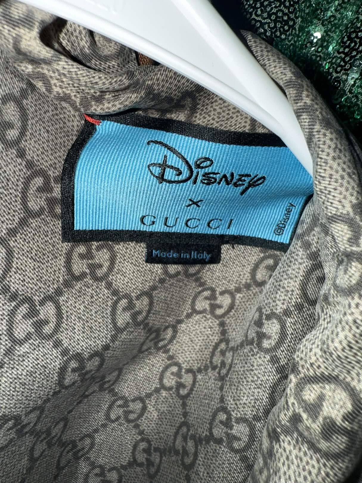 Gucci Gucci Flash Donald Duck Monogram Silk Button Up Size US S / EU 44-46 / 1 - 4 Thumbnail