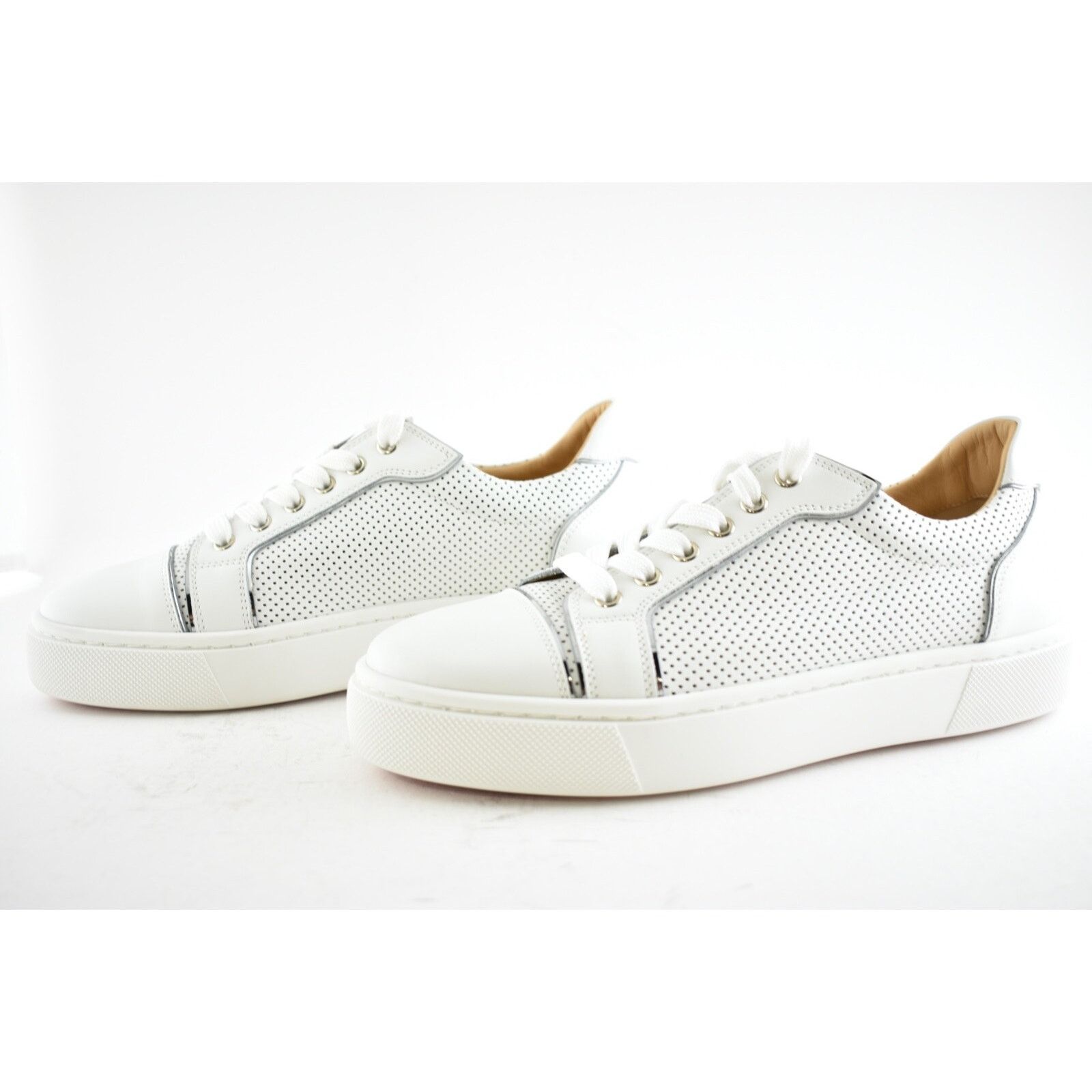 Christian Louboutin Christian Louboutin White Leather Low Top Sneaker 40 Size US 10 / IT 40 - 9 Thumbnail