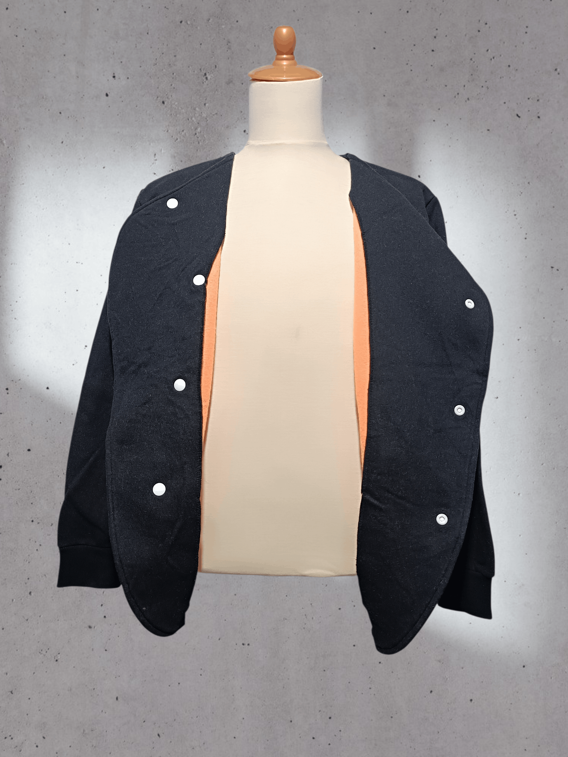 Japanese Brand Asymmetric Button Top Two Tone Sweater Size US M / EU 48-50 / 2 - 6 Thumbnail