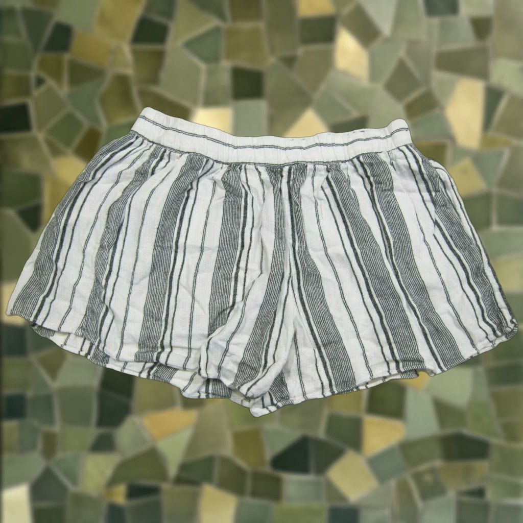 Gap Gap Grey White Stripe Linen Rayon Flowy Comfort Chino Shorts Women Medium 32" waist Pockets Back Pocket - Size 24" / US 00 / IT 34 - 1 Thumbnail