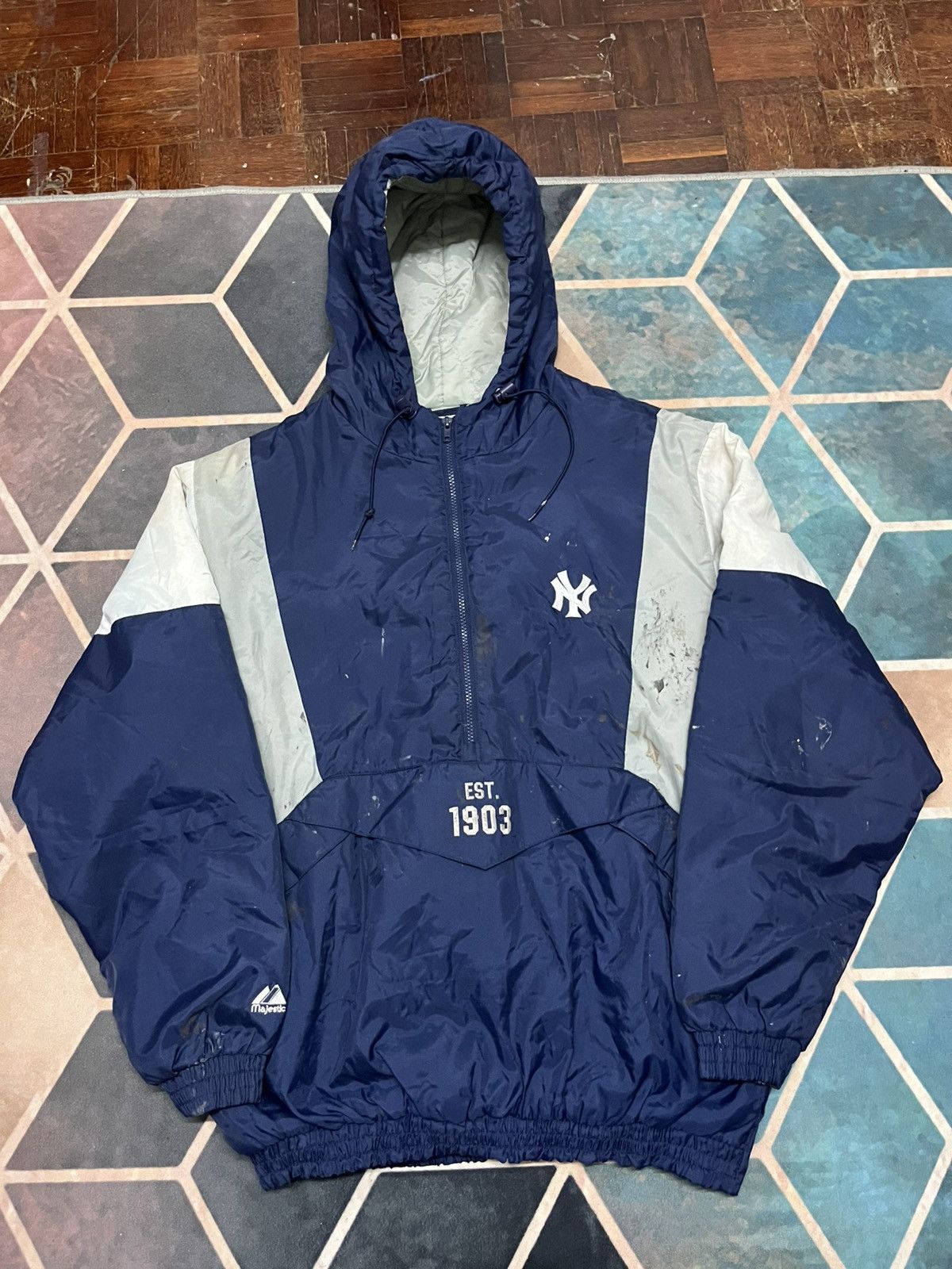 MLB 🔥TRUE VINTAGE 90s NY YANKEES BIG LOGO PULL OVER JACKETS Size US L / EU 52-54 / 3 - 8 Thumbnail
