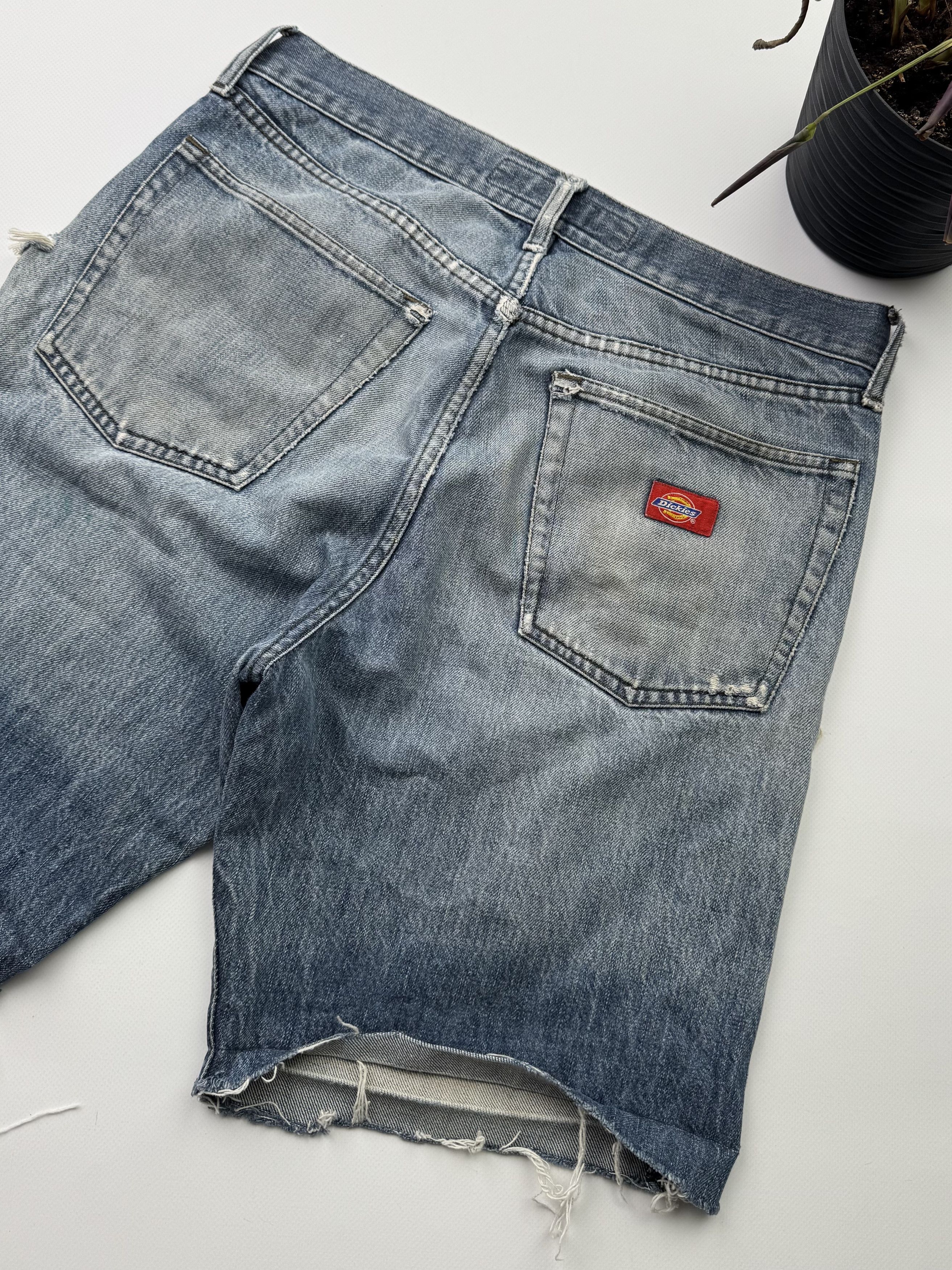 Dickies Dickies Vintage Distressed Shorts (145) Size US 33 - 12 Thumbnail