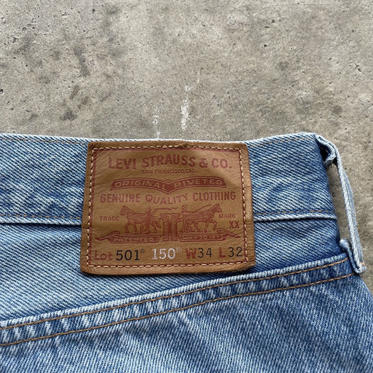Levi's Vintage Clothing Levis 501 Big E Ripped Jean Faded Distressed Denim Pants W34 Size US 34 / EU 50 - 10 Thumbnail