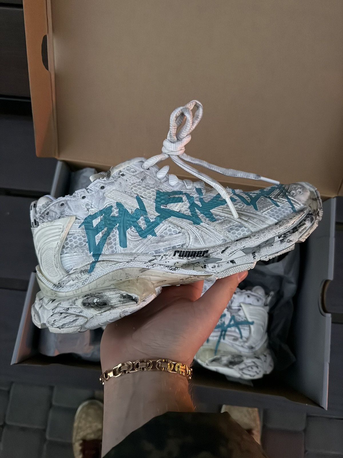 Balenciaga Balenciaga Runner White Blue Grafity Size US 9 / IT 39 - 4 Thumbnail